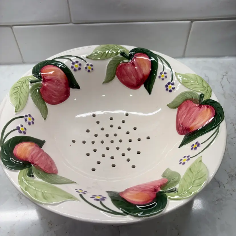 Vintage Apple Ceramic Colander 10"