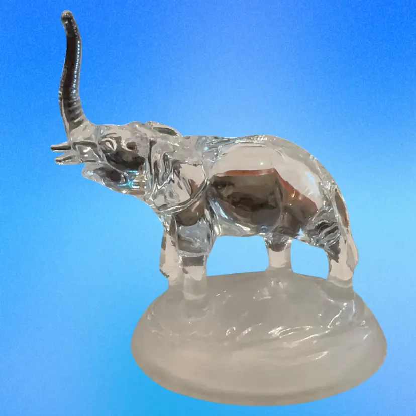 Cristal D' Arques Elephant Crystal Figurine