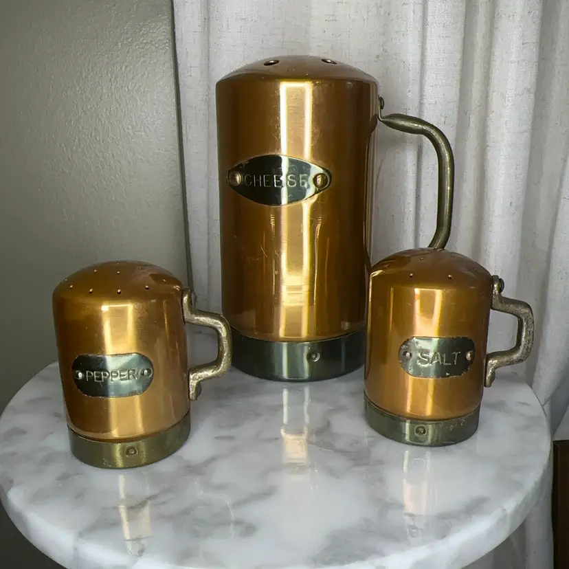 🔔 Vintage Copper And Brass 3 Piece Shaker Set