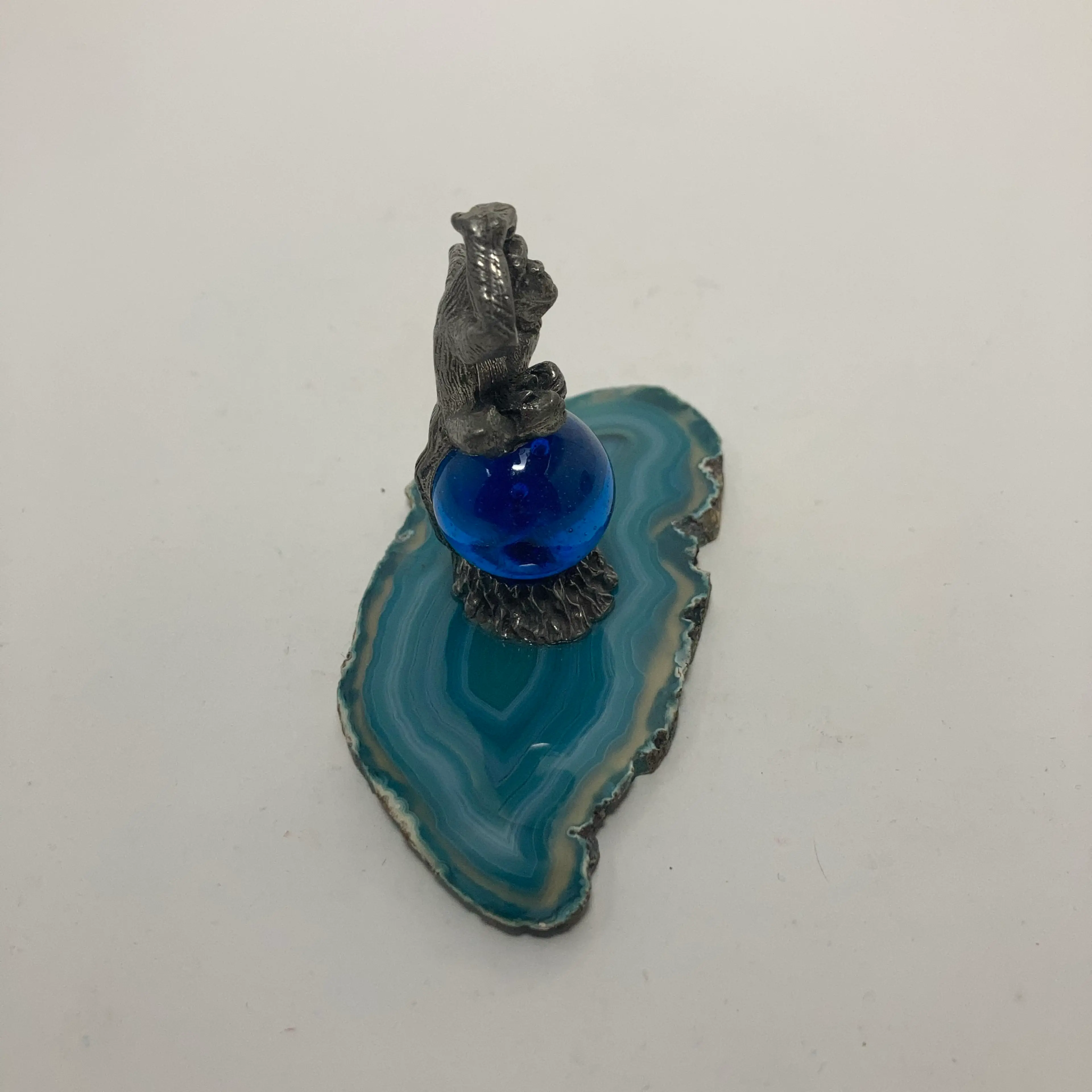 Image 4 of 8