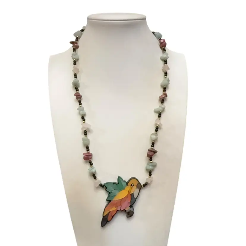 Lee Sands MOP Inlay Multicolor Parrot Pendant 18” Necklace Stone Beads