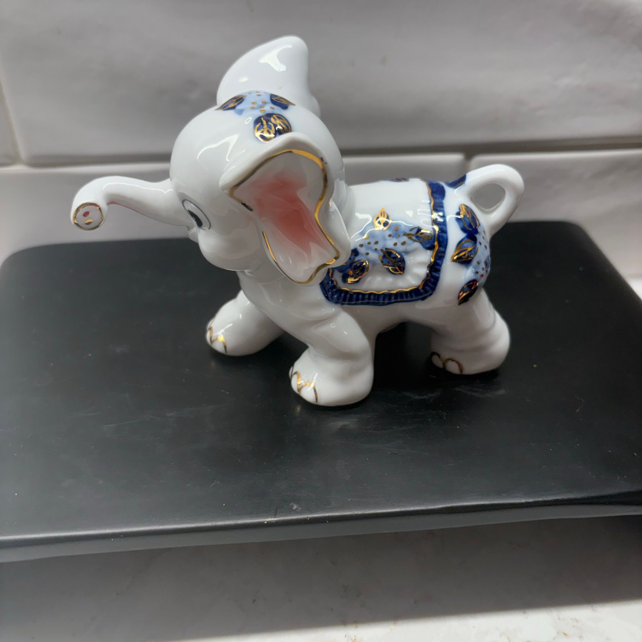 The Trinketry · Vtg Porcelain Lucky Elephant Figurine - White Blue