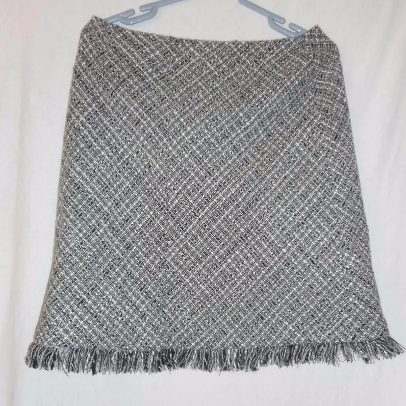 apostrophe Black White Grey Sz 10P wool blend lined Skirt back zip fringe bottom