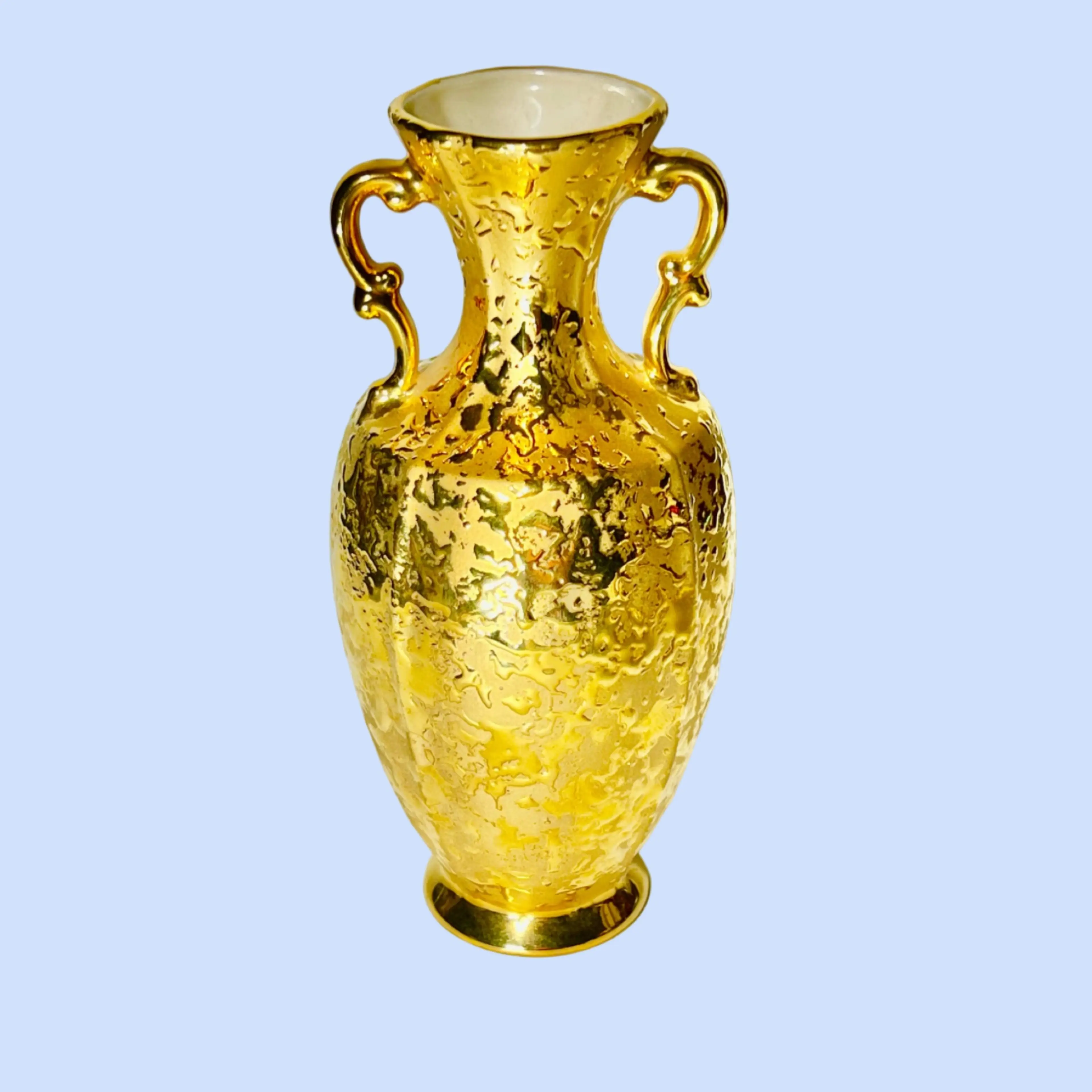 Image 2 of 12