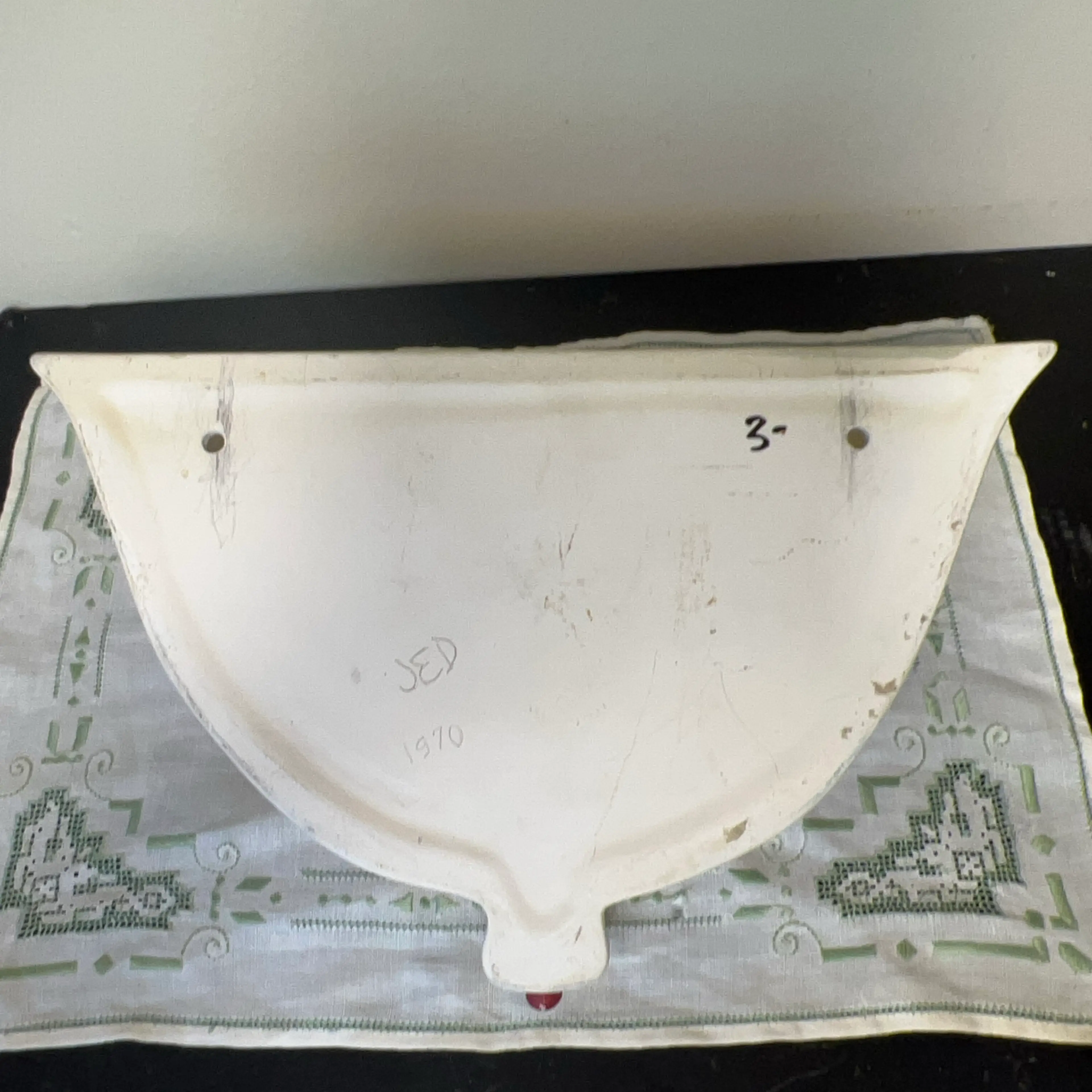 Image 3 of 6