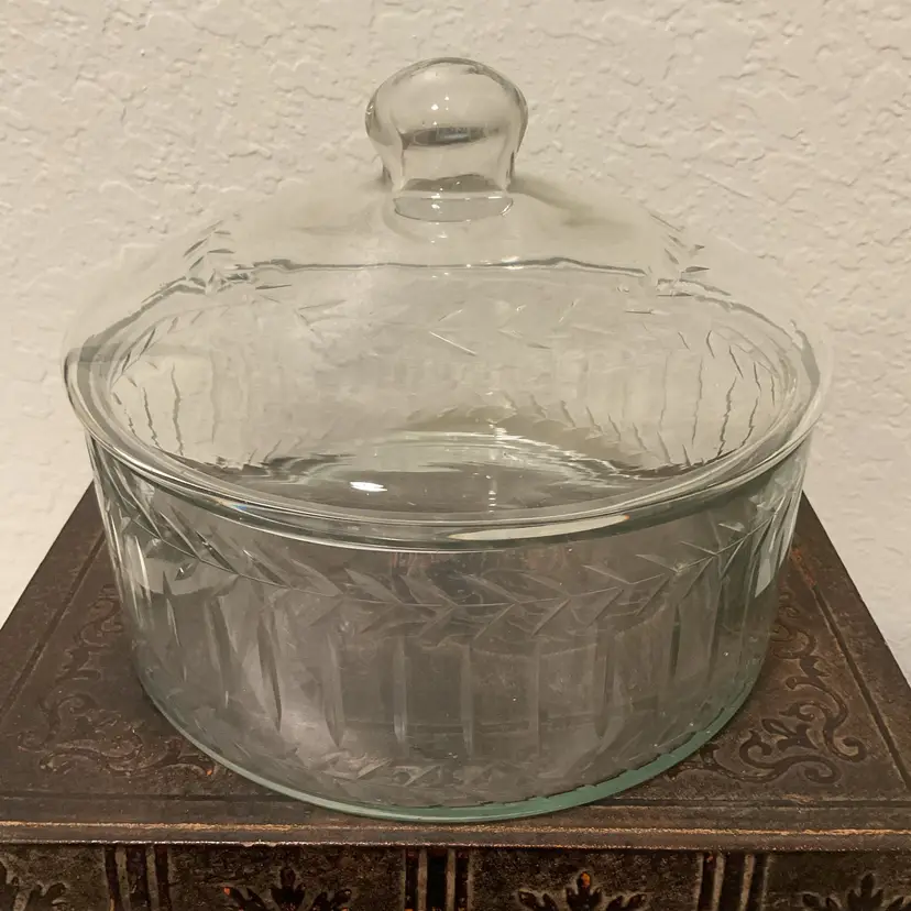 🎉Large Clear Pressed Glass Etched Jar