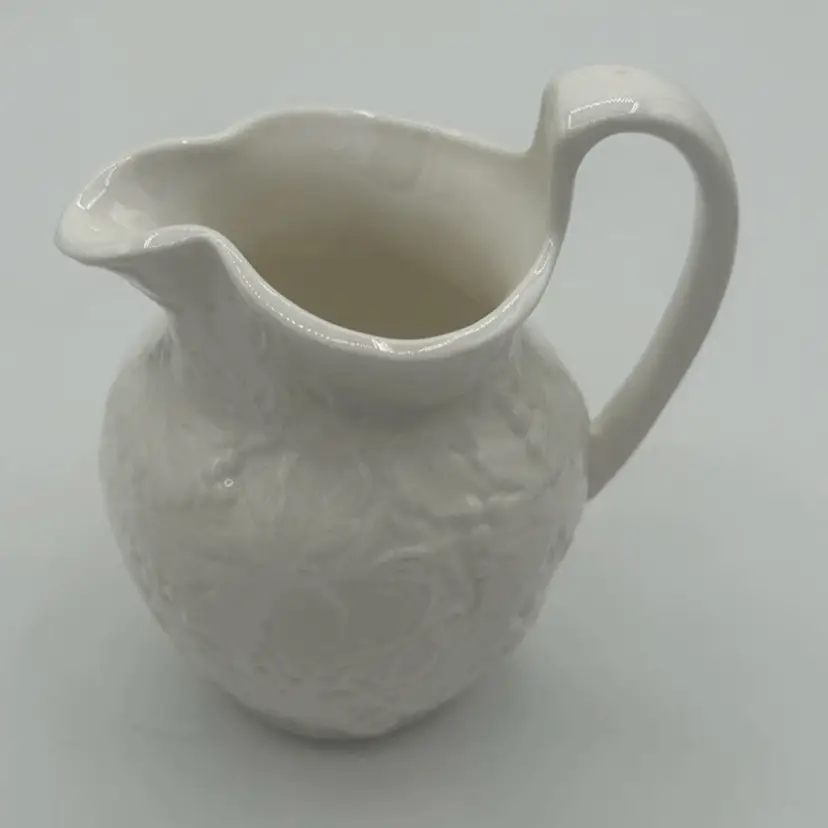Wedgwood England Bone China Pitcher STRAWBERRY and VINE Pattern 5x4.5”