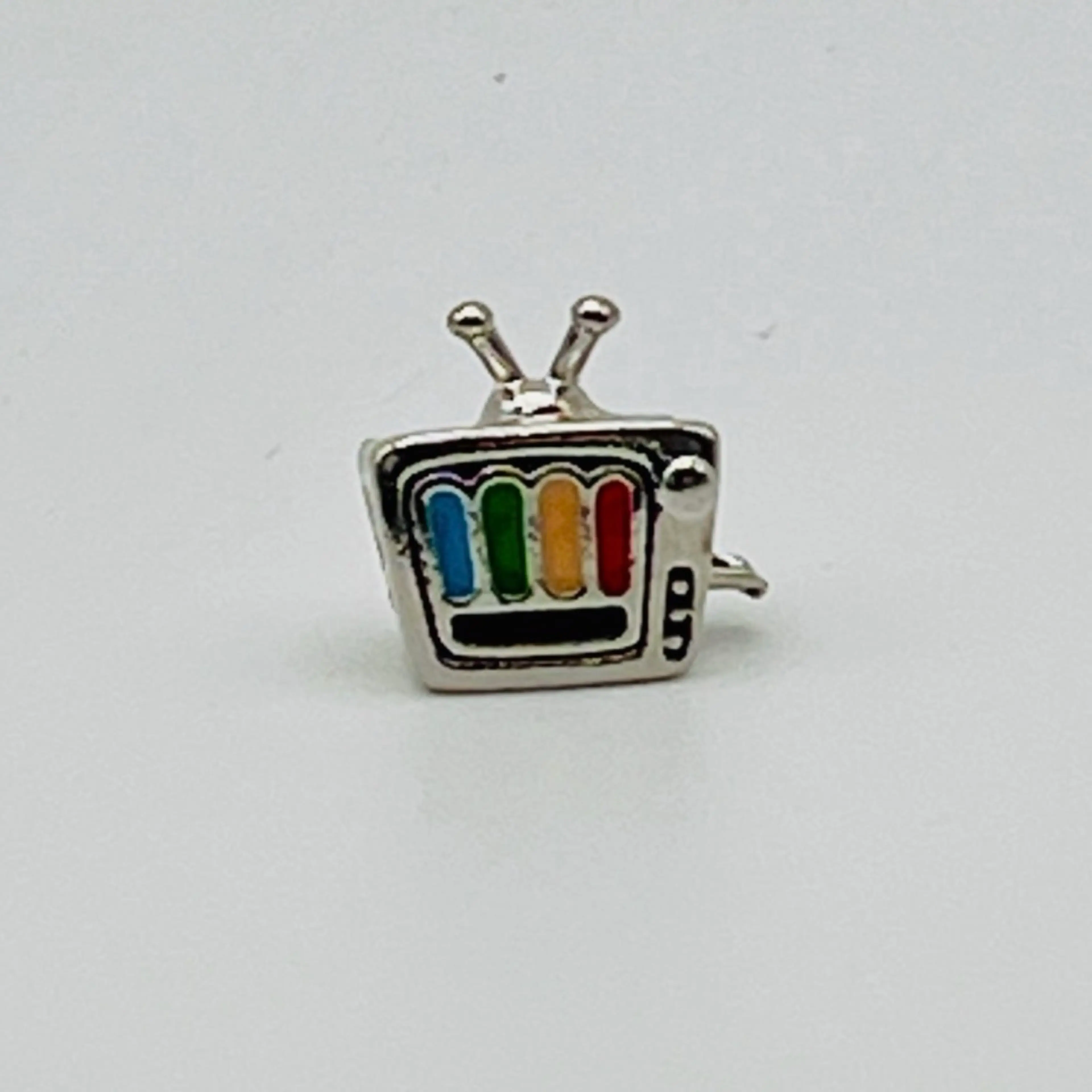 Image 2 of 2