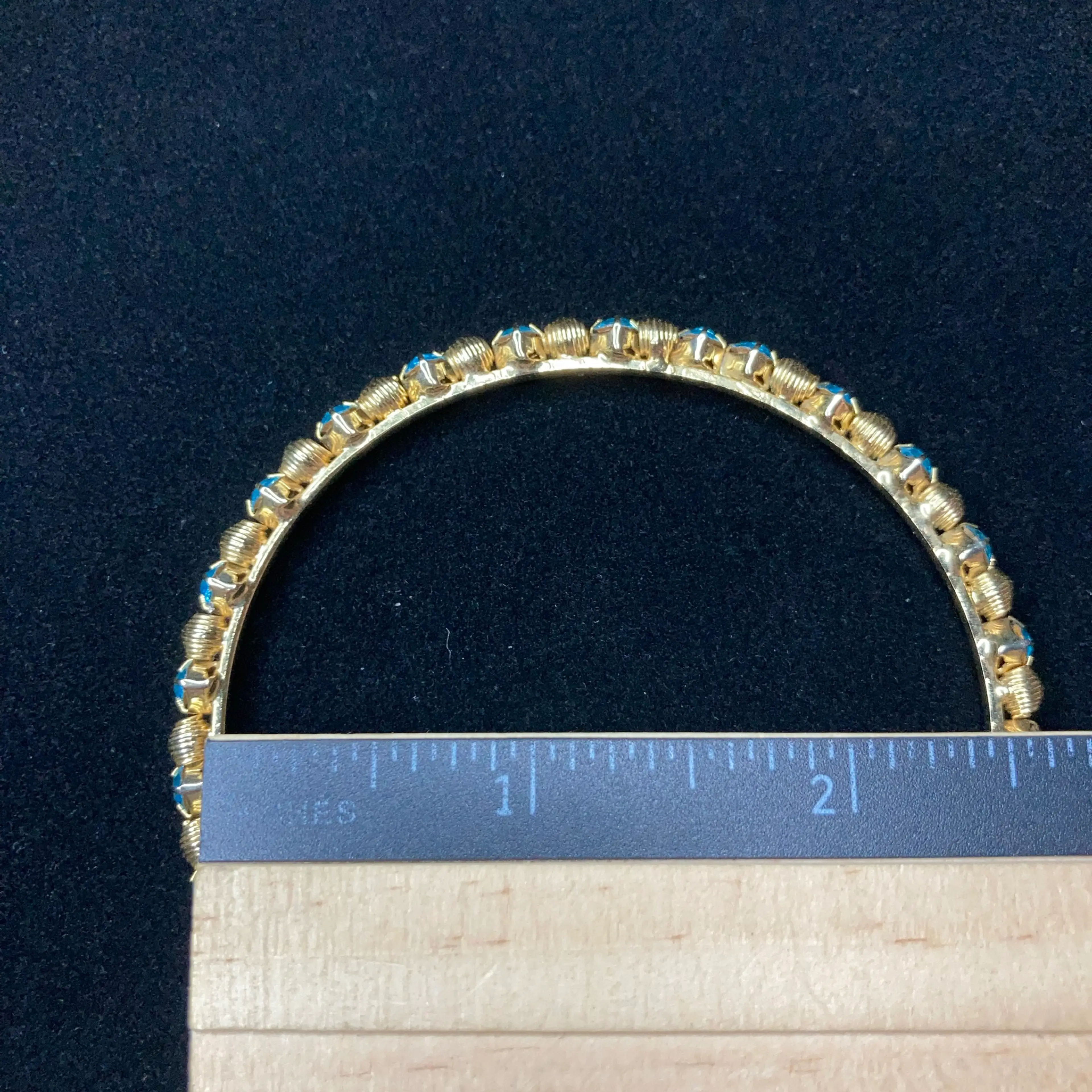 Image 3 of 6