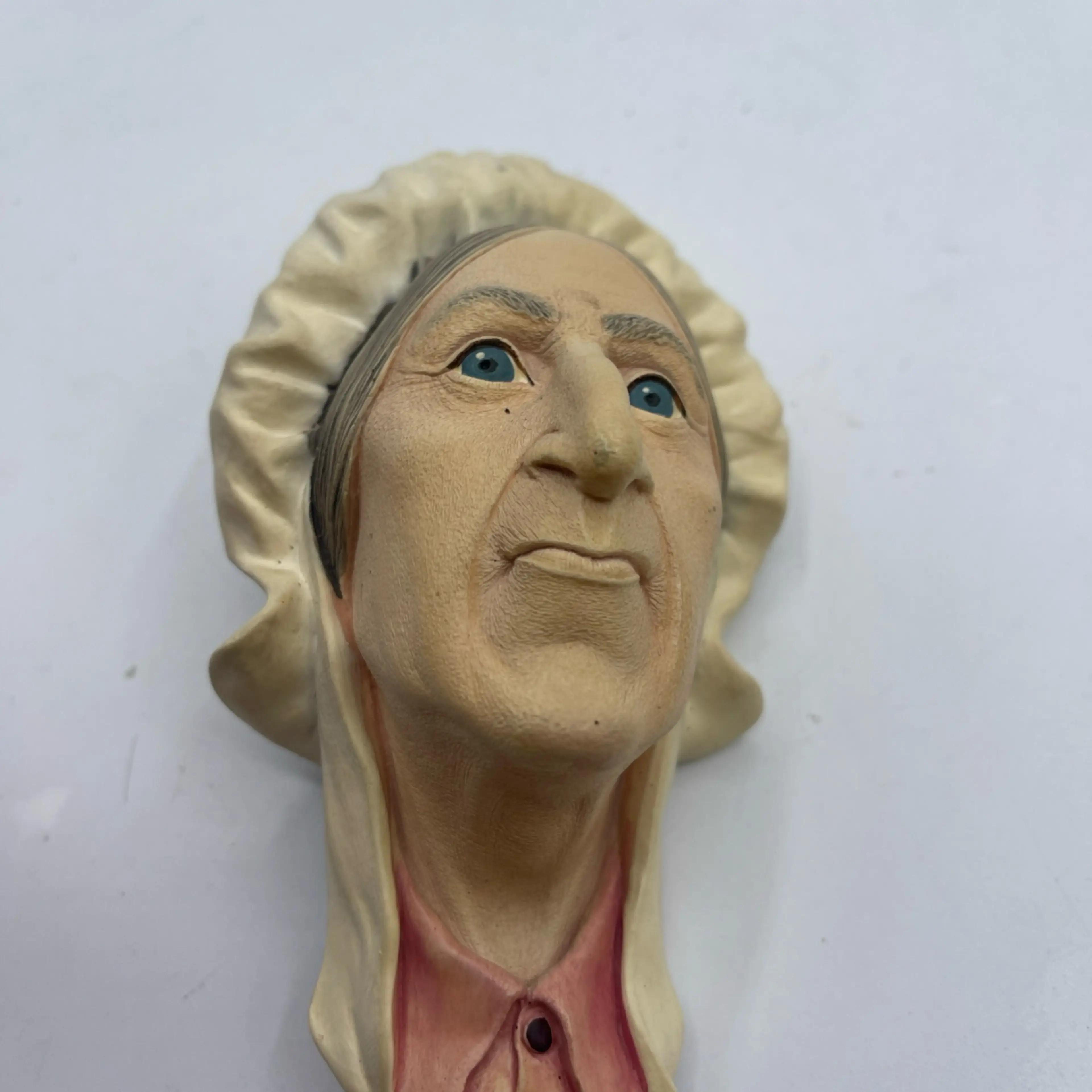 Image 2 of 6