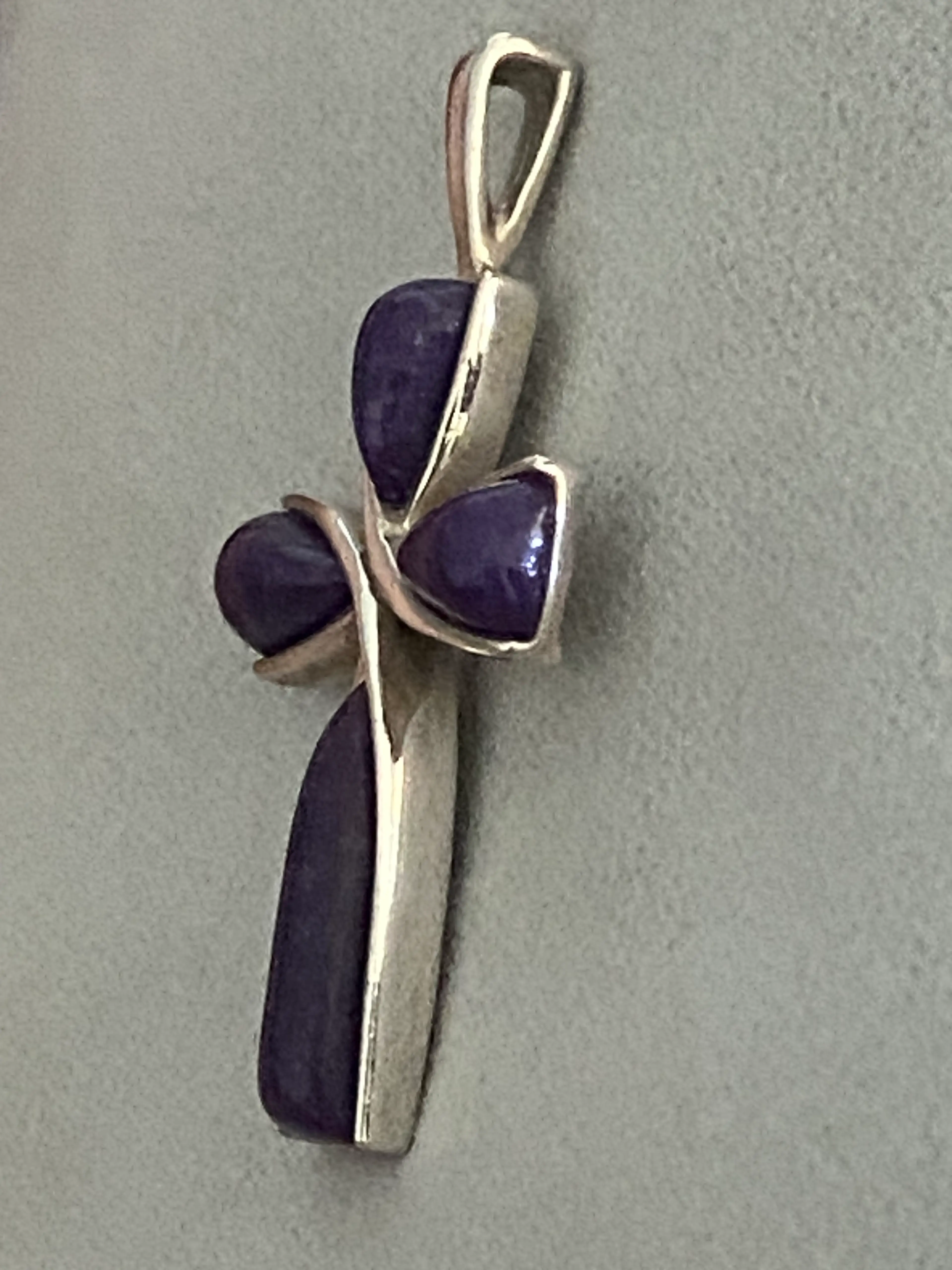 Image 2 of 5