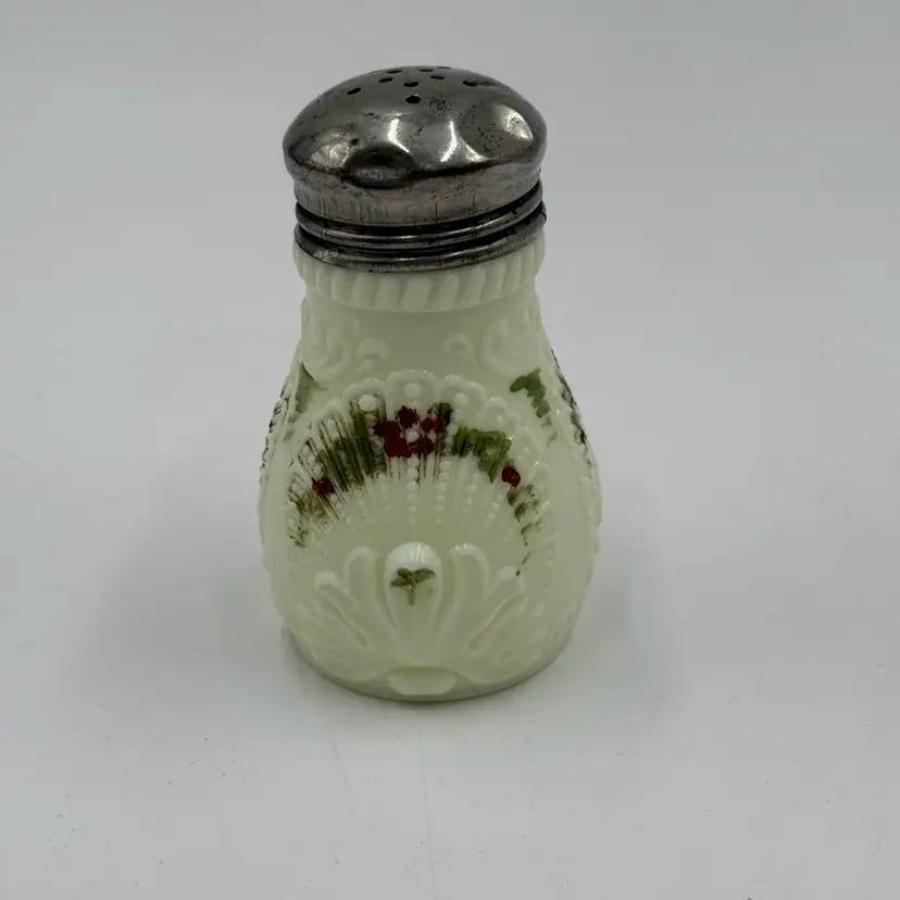 Antique McKee & Brothers Geneva Pattern Custard Glass Salt Shaker UV Glow