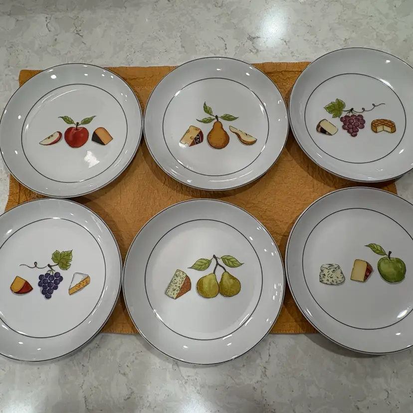 6 Nancy Green Crate & Barrel Fruit Fromage 6.5" Cheese Fruit Appetizer Plates