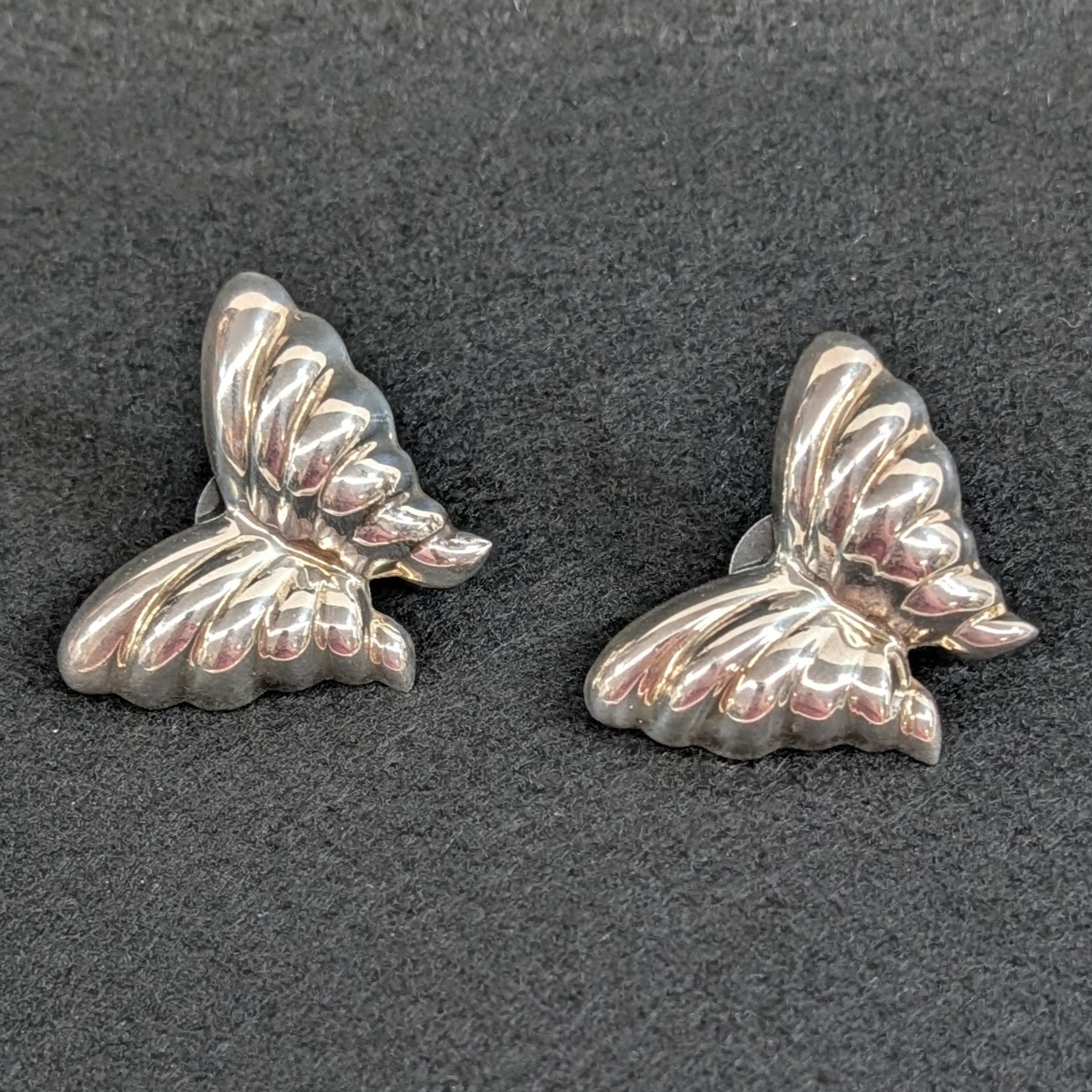 Image 4 of 8