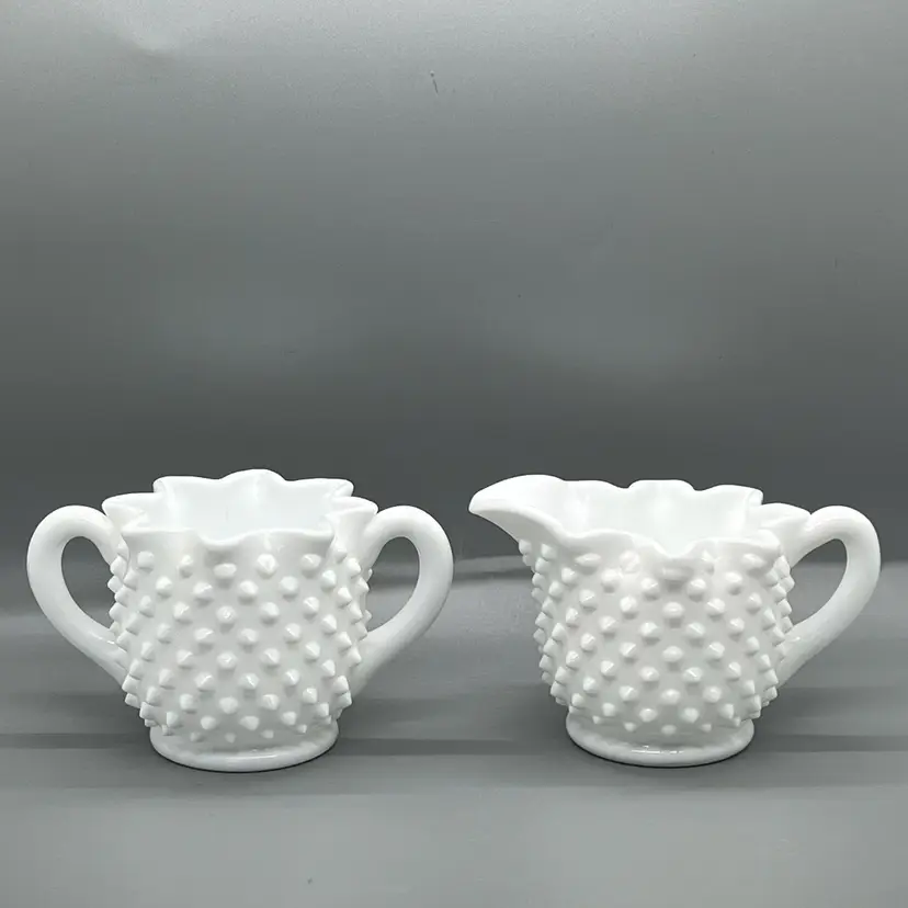 Vintage Fenton Milk Glass Hobnail Star Top Crimped Ruffled Open Sugar & Creamer Set