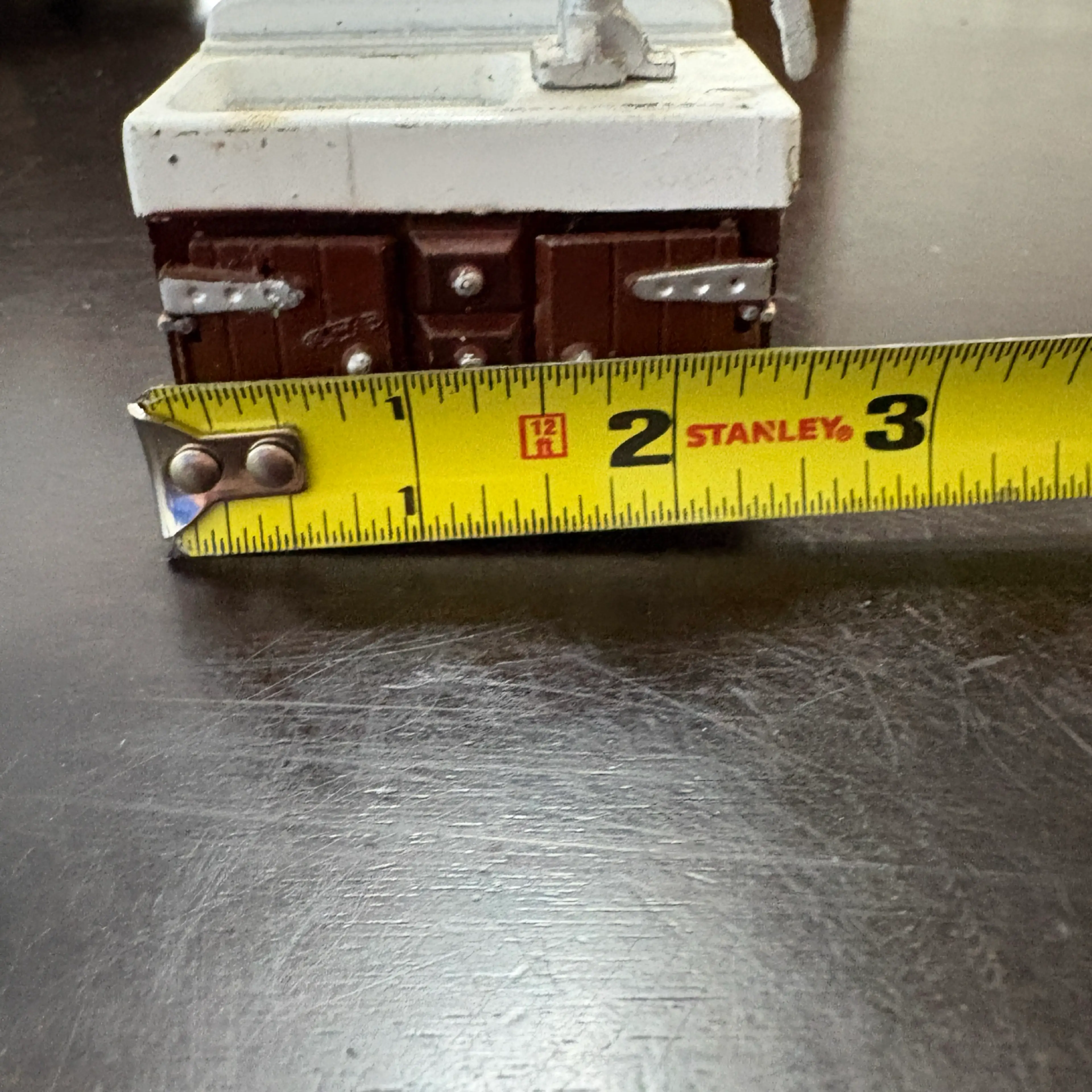 Image 4 of 5
