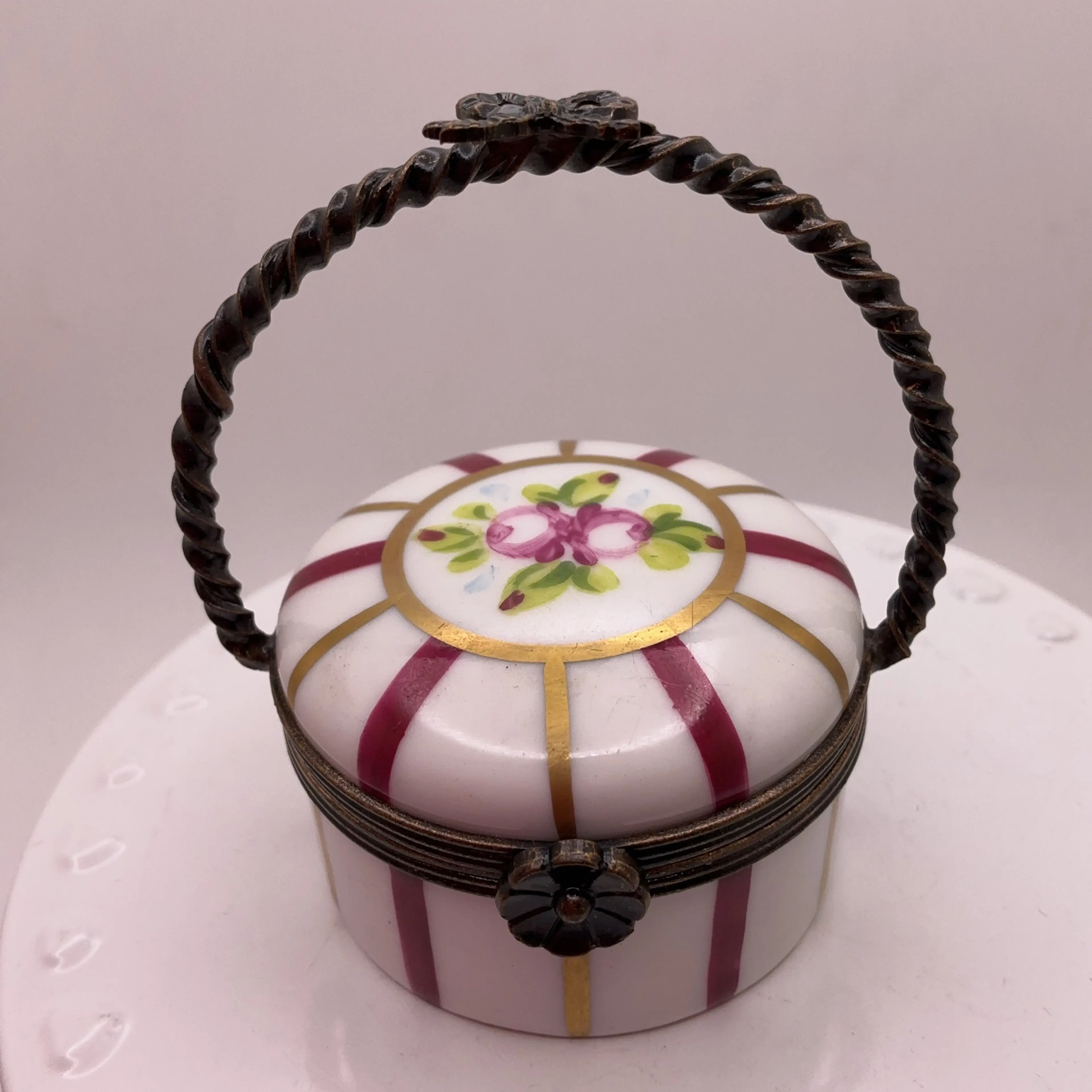 Image 1 of 5