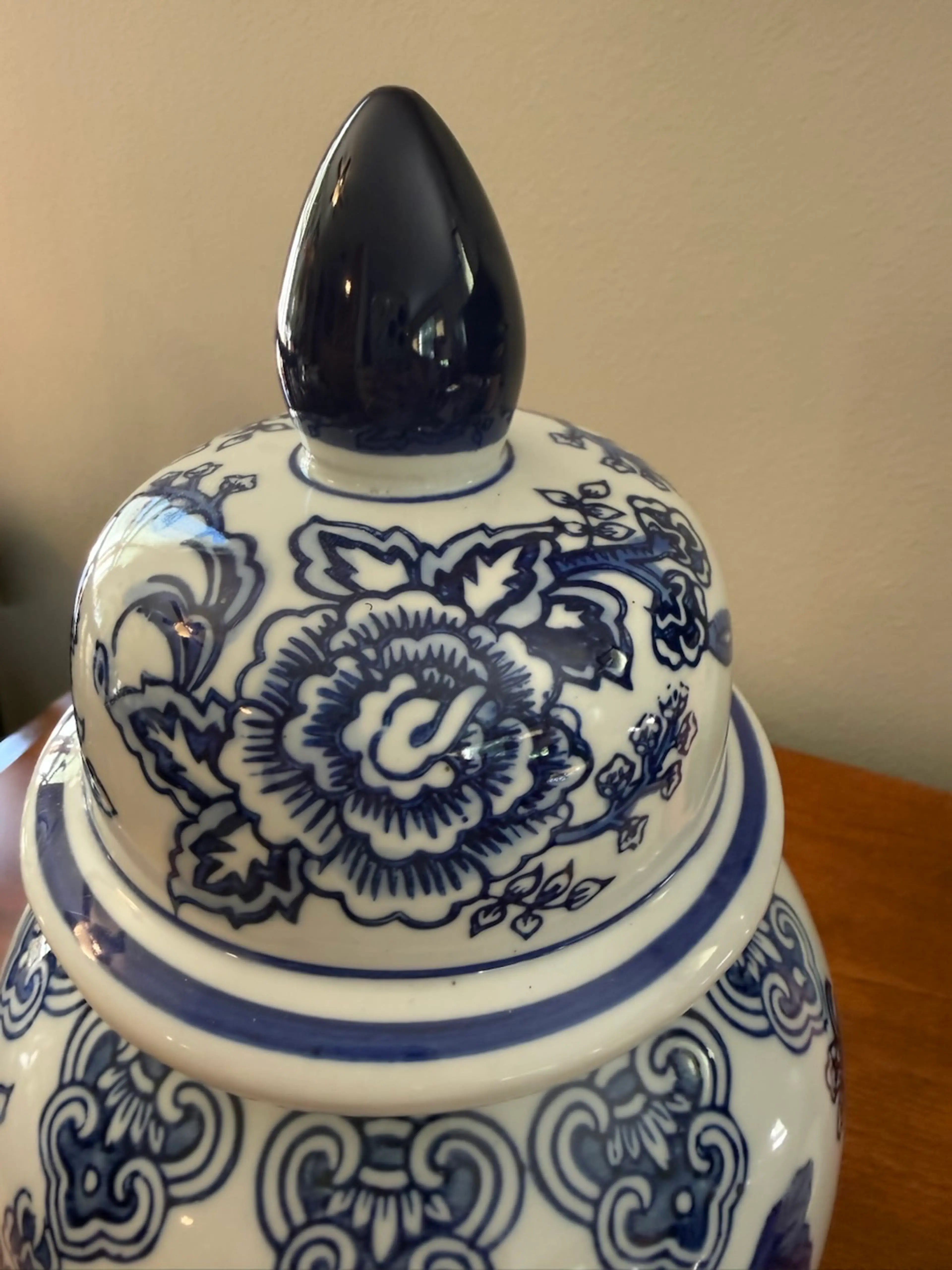 Image 4 of 7