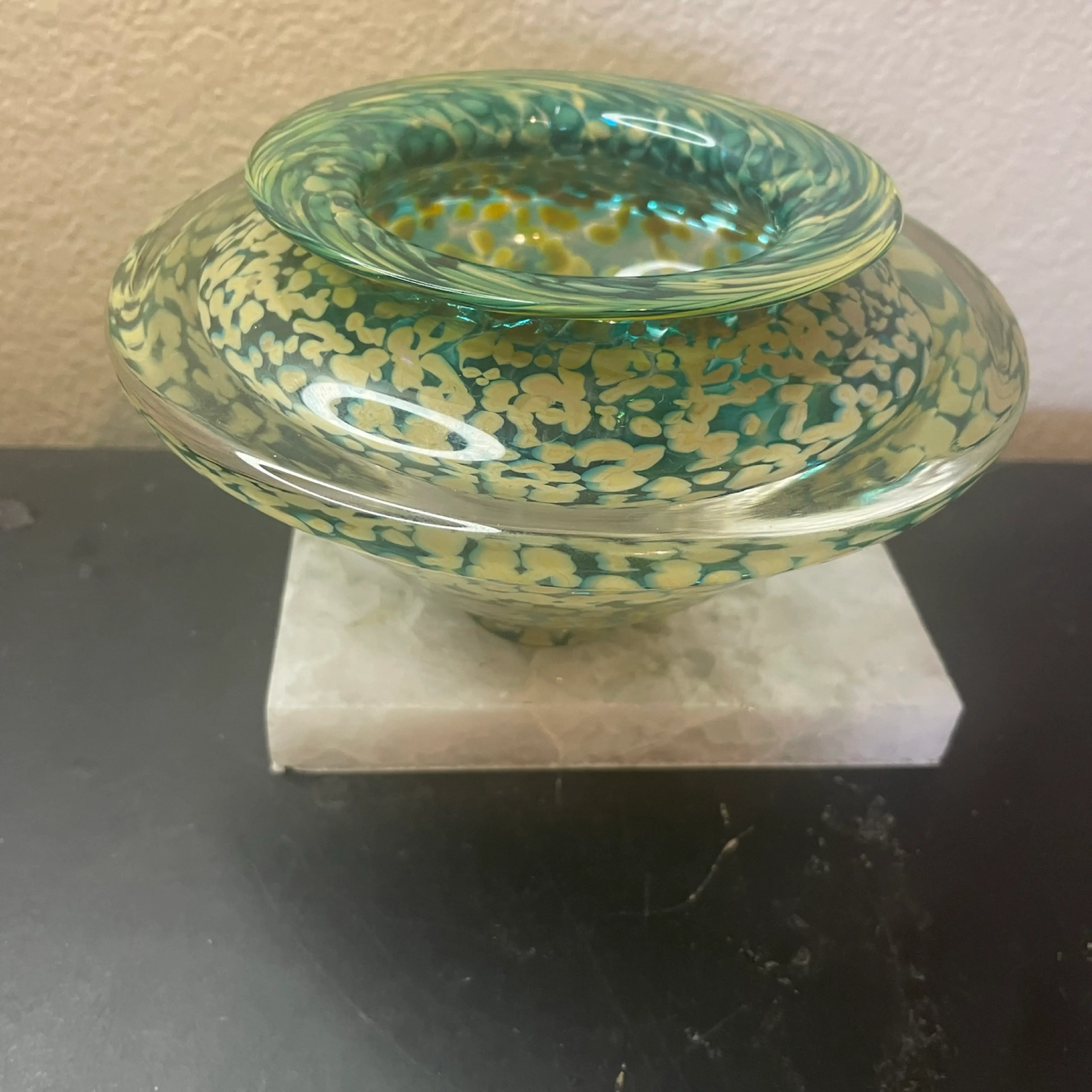 Image 2 of 7