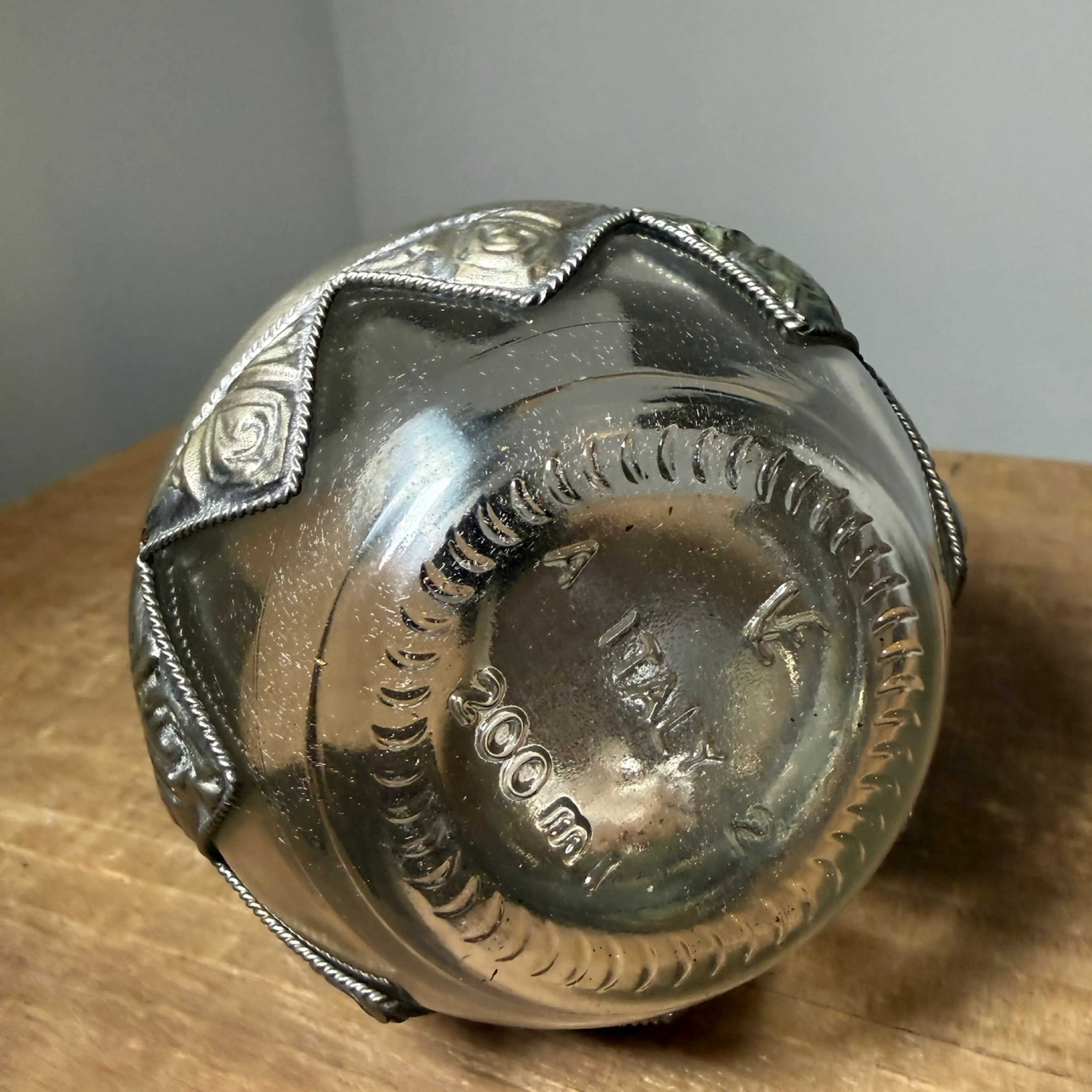Image 2 of 2