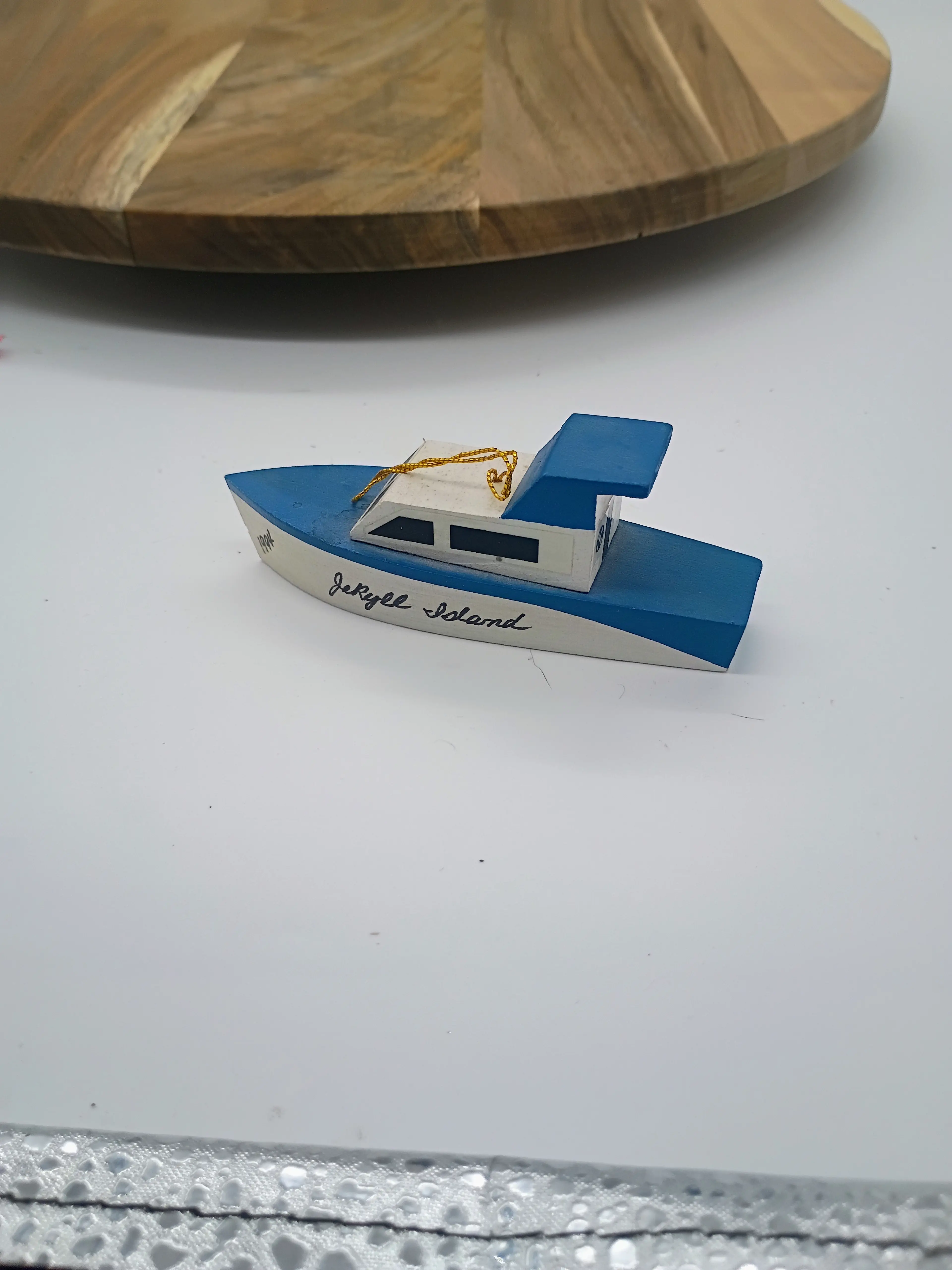Image 2 of 4