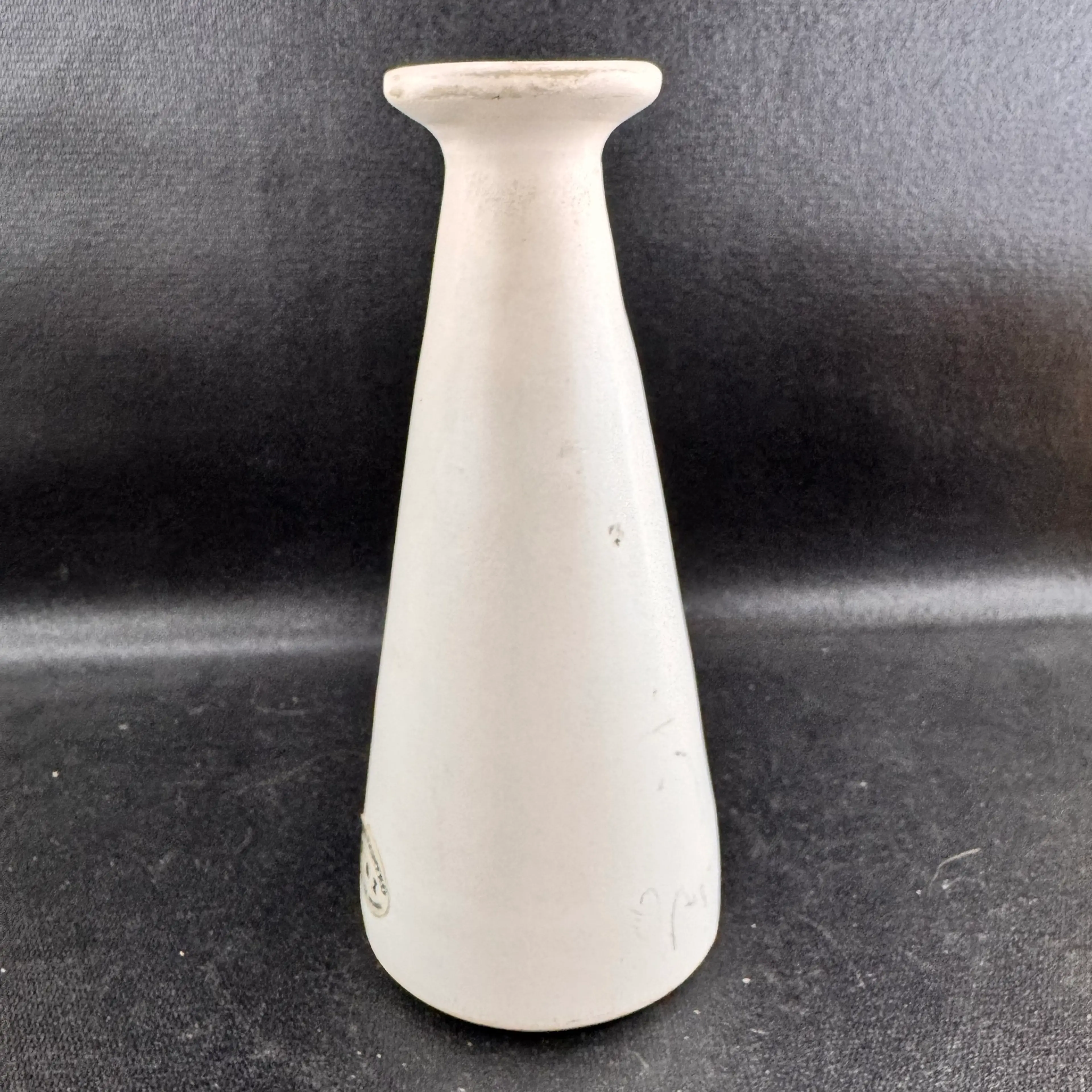 Image 2 of 8