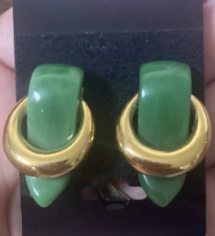 Vintage Trifari Clip Earrings Faux Jade Green Signed