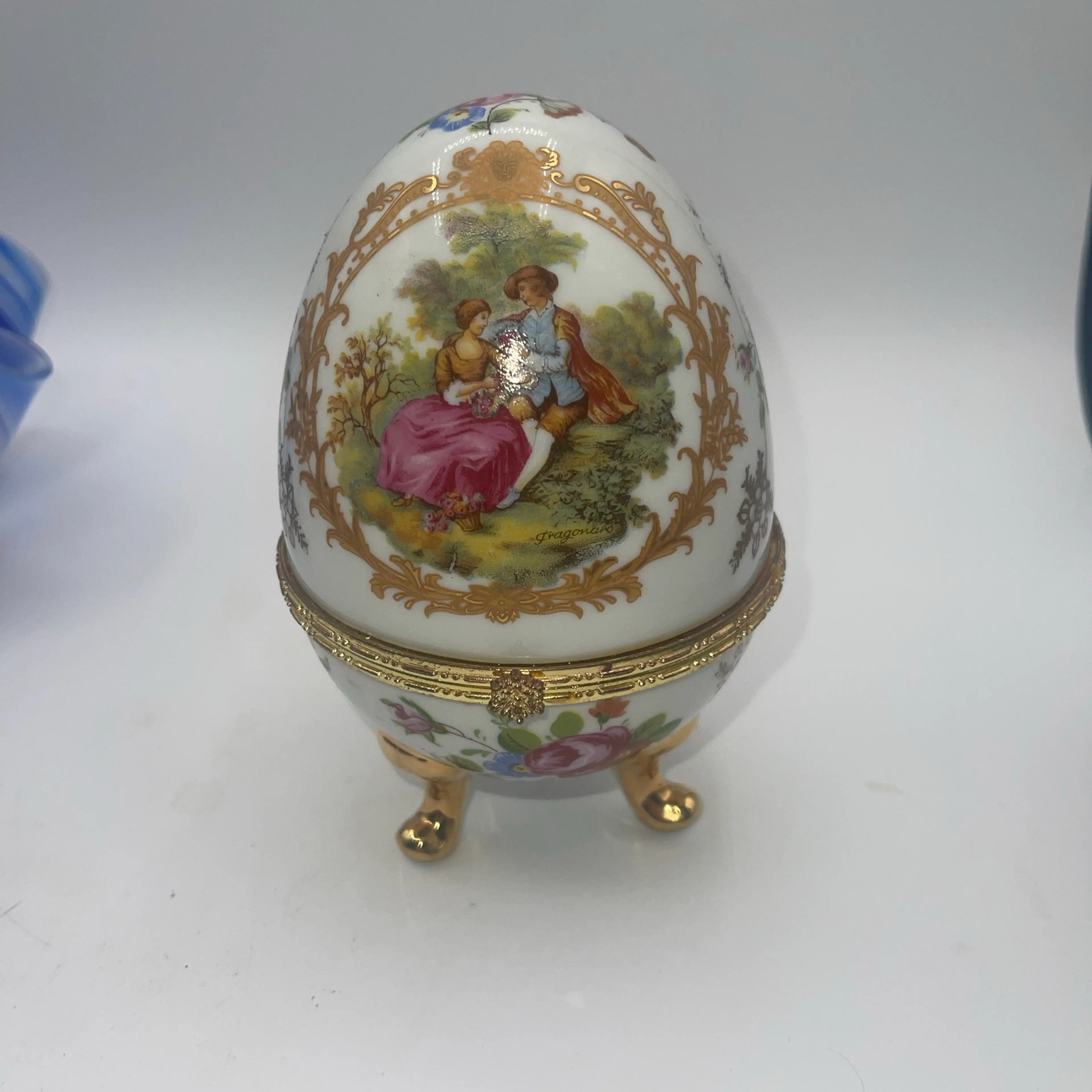 Image 1 of 4