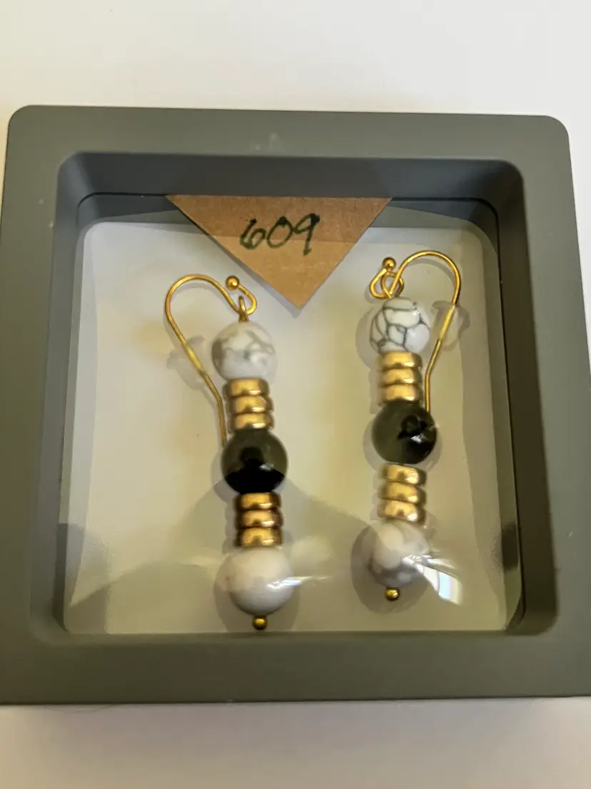 #609E Handcrafted Natural Stone Earrings