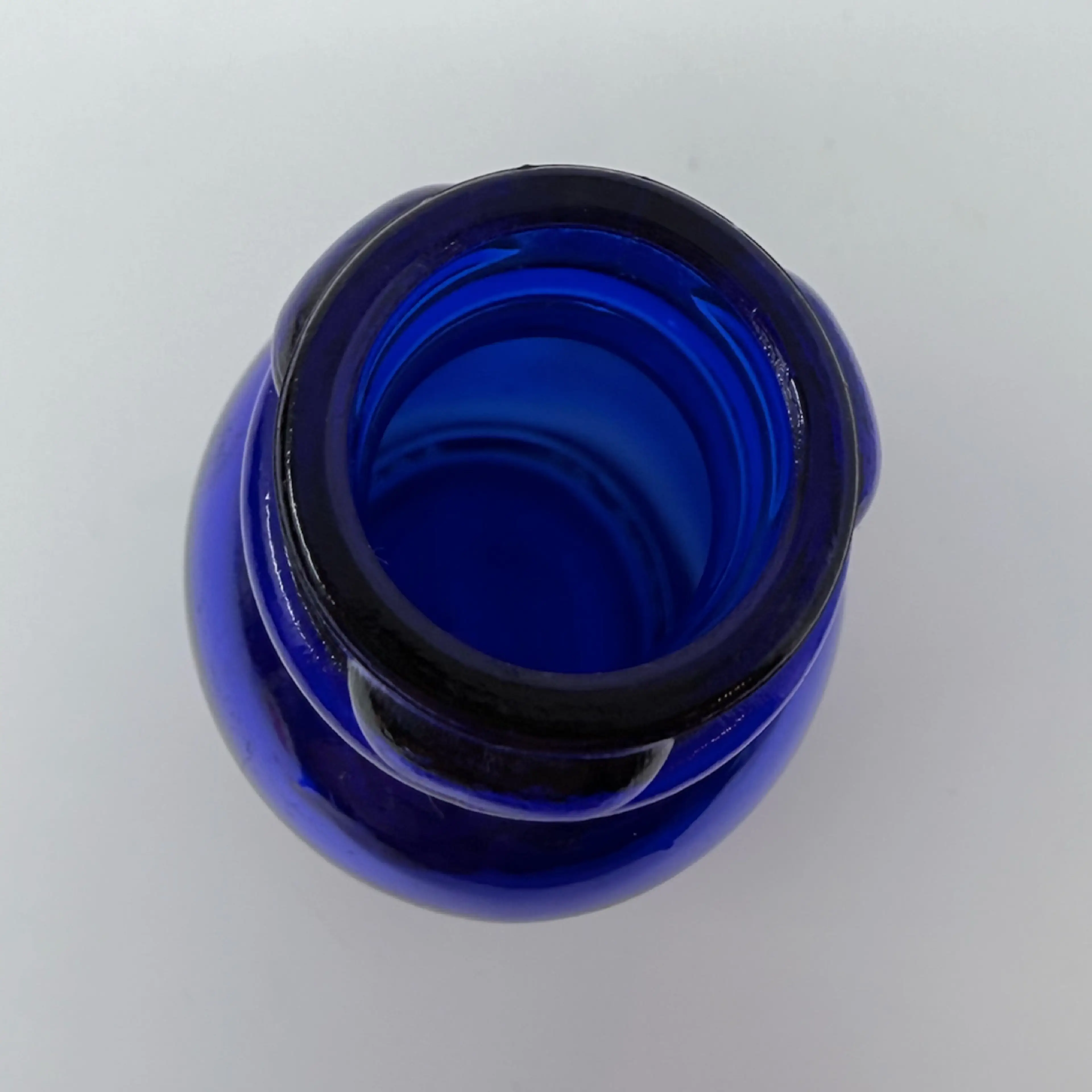 Image 2 of 8
