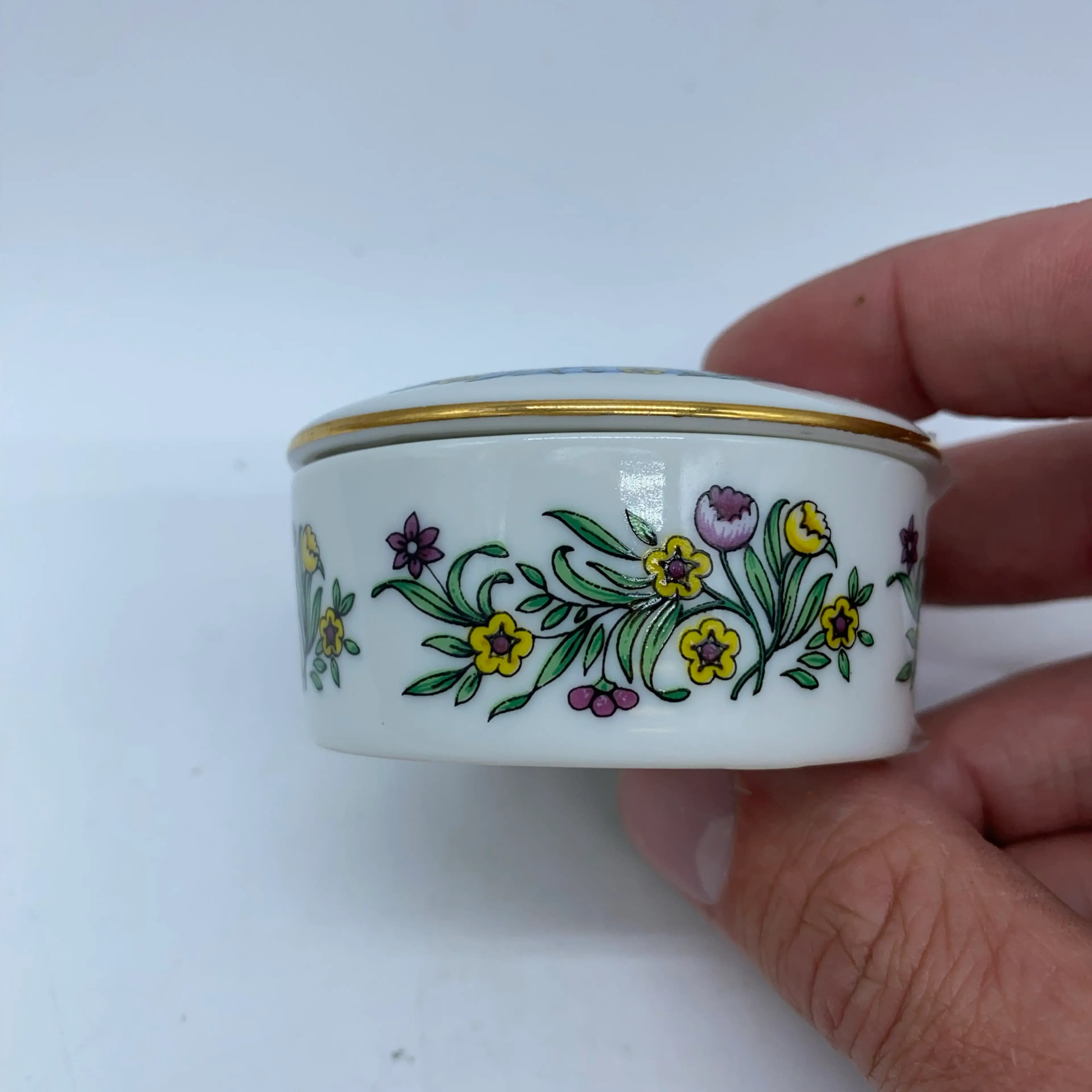 Image 2 of 5
