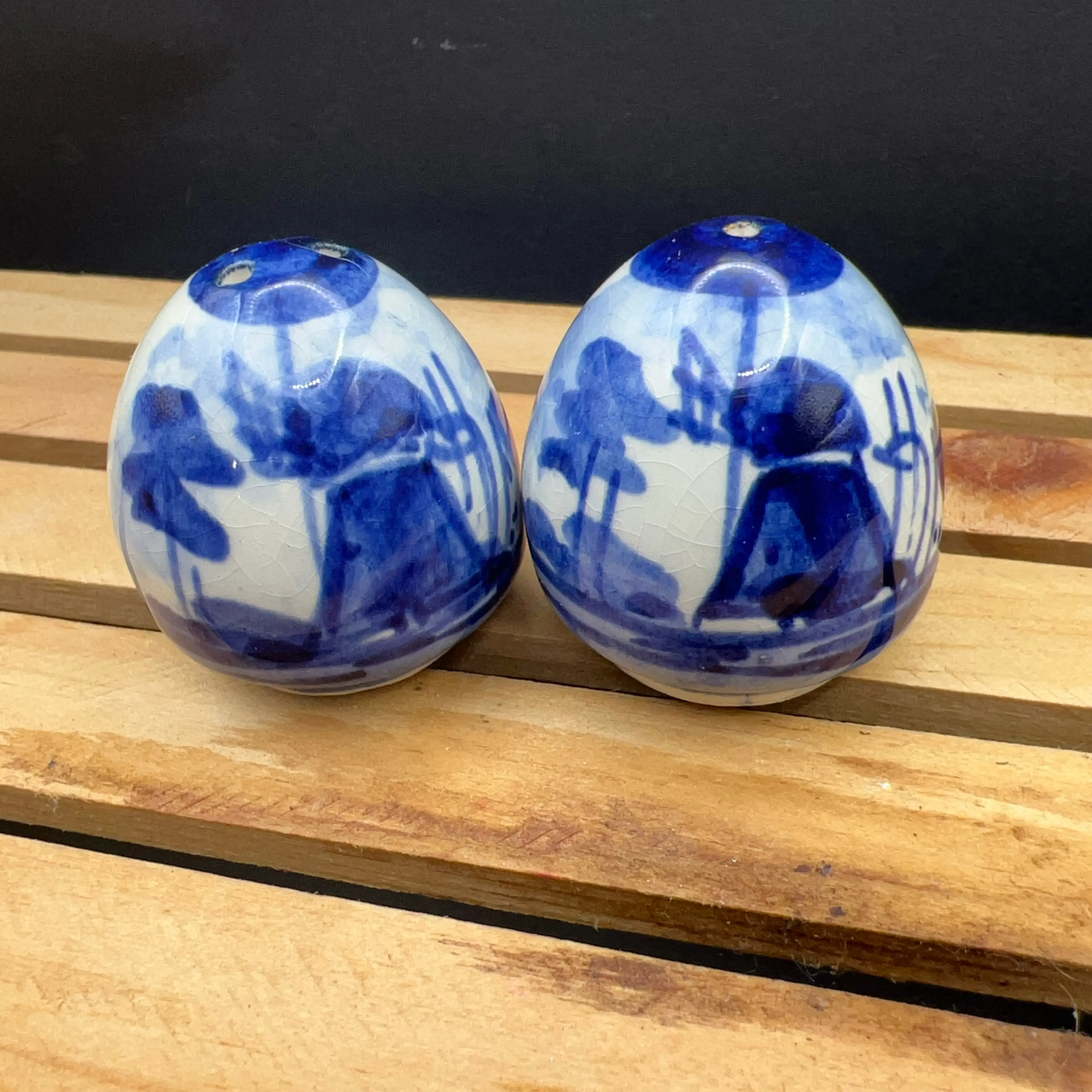 Image 1 of 6