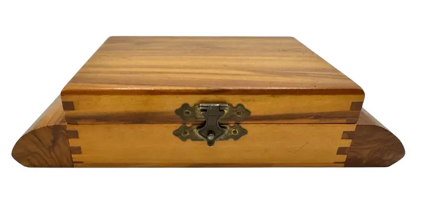 Vintage Handmade Wood Trinket Jewelry Box Shallow Made in USA 7.25 x 4 x 1.75”