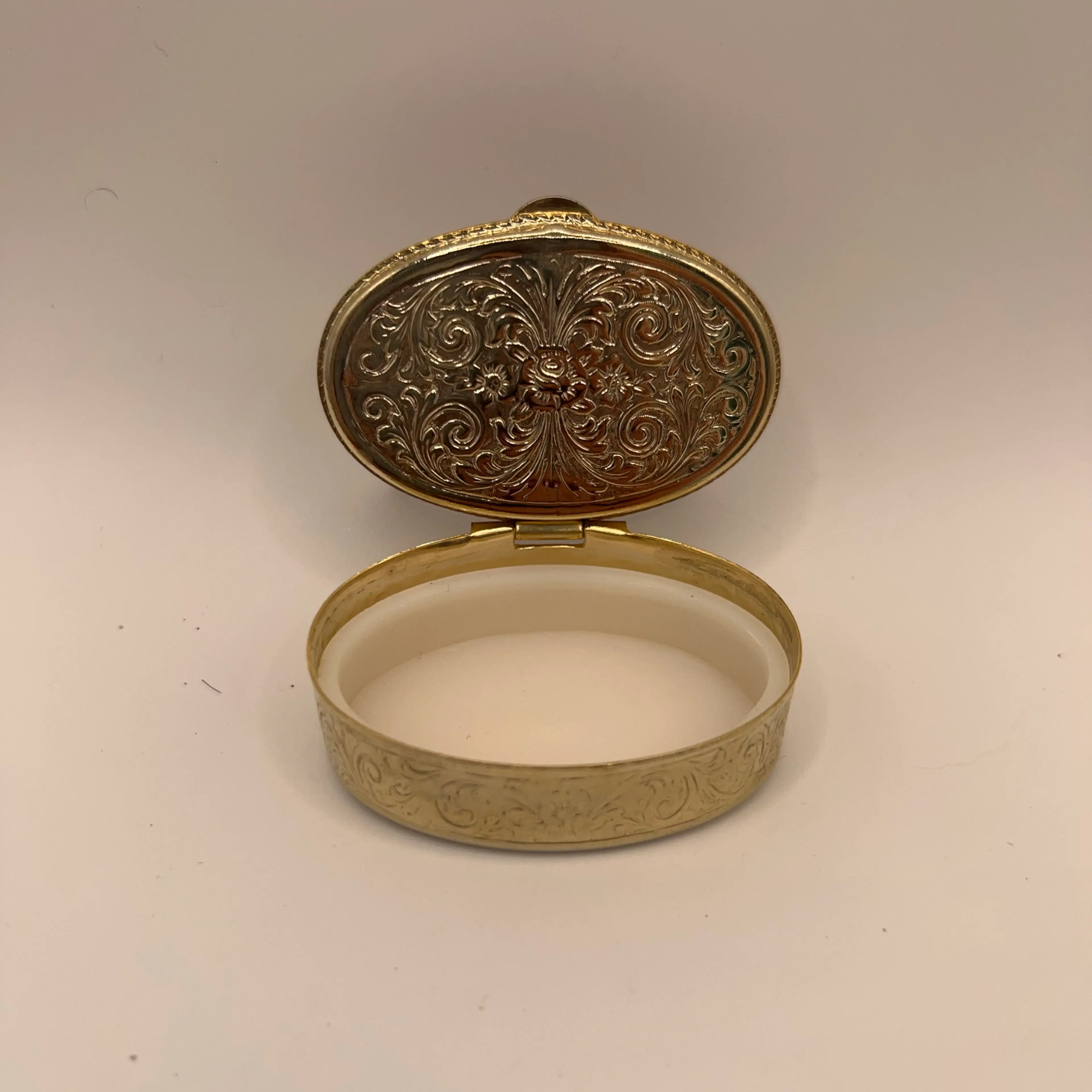 Image 2 of 2