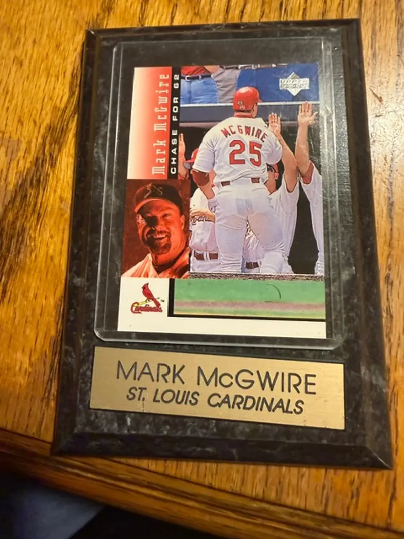 MARK McGWIRE "Chase for 62" Collectible Display Plaque