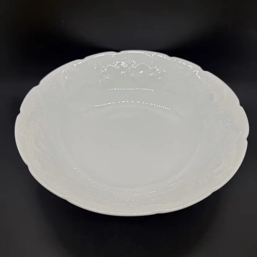 Vintage Dansk Limoges Lierre Sauvage France White Porcelain Ivy Serving 9.5”