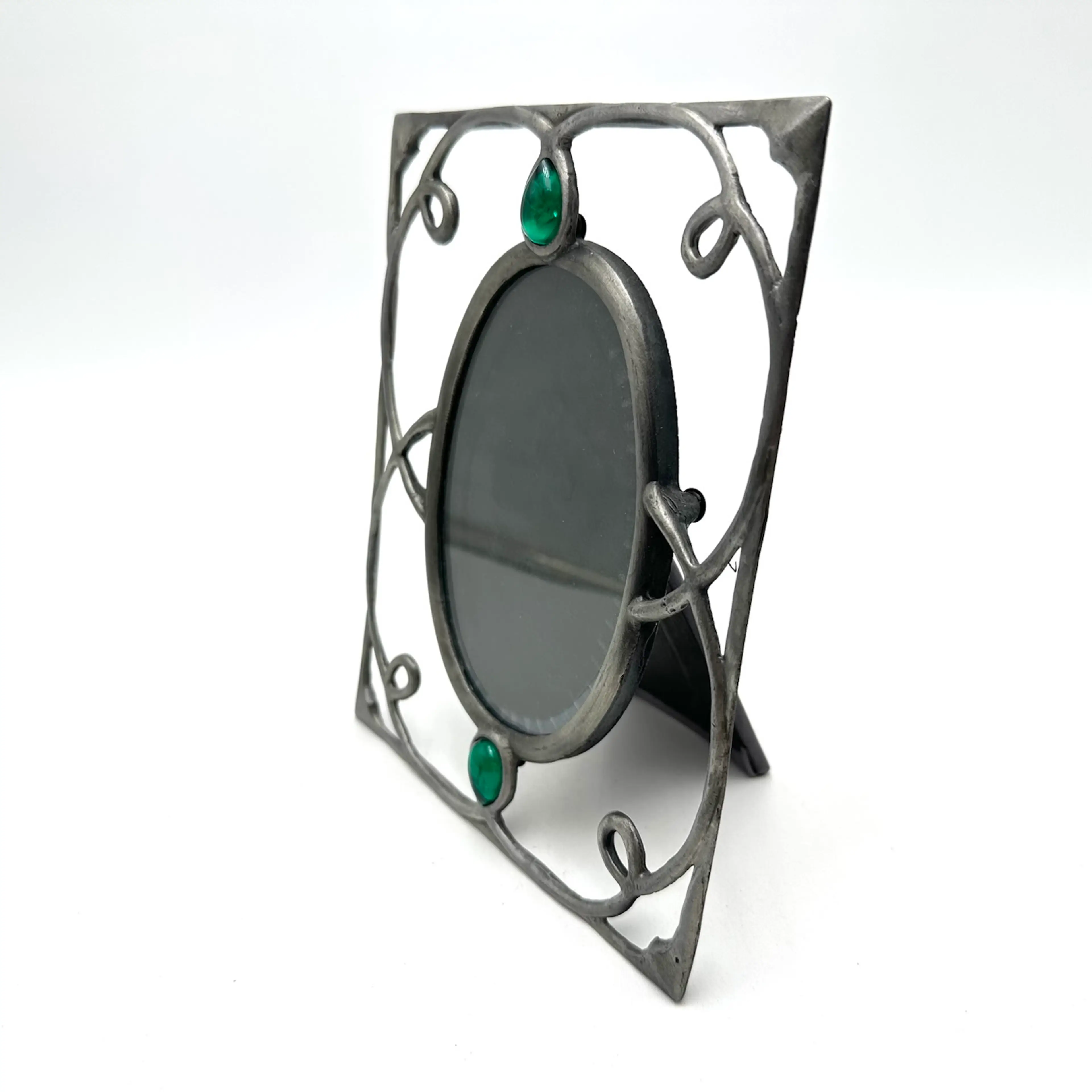 Image 2 of 11