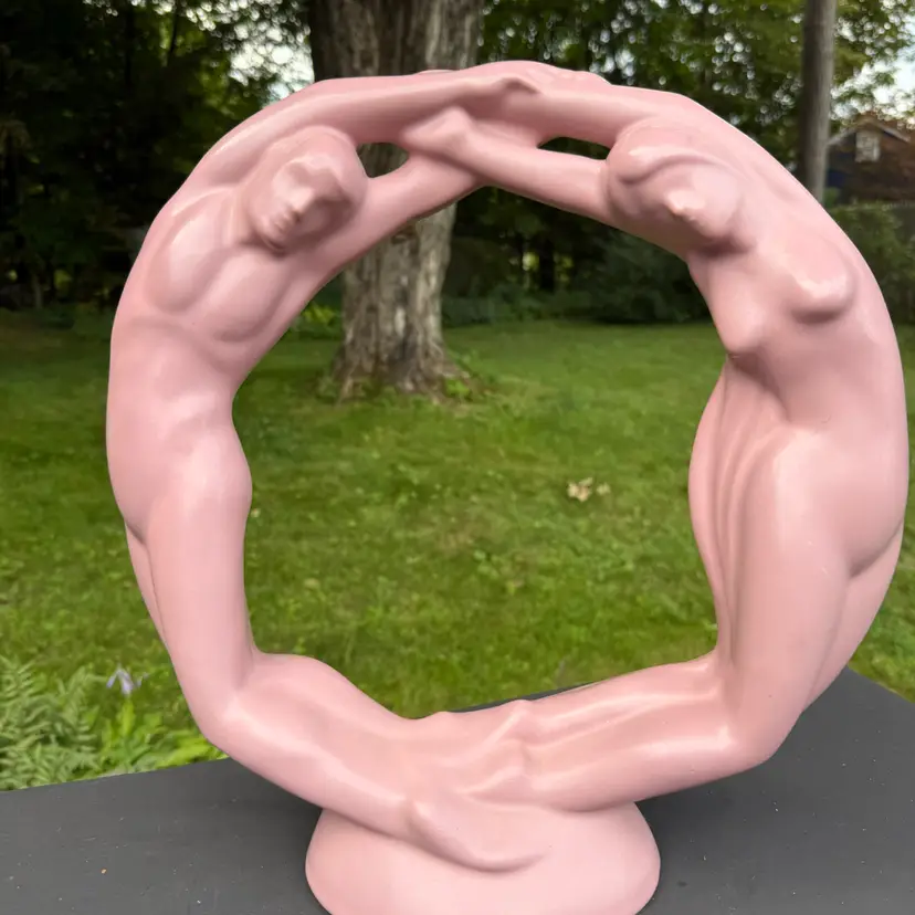 Vintage Haeger Circle Of Love Sculpture