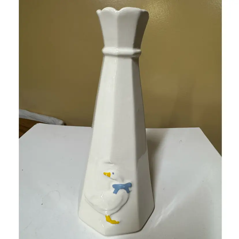 McCoy Pottery Goose Farmhouse Blue Bowtie Country Chic 80’s  Flower Vase 9.25” t