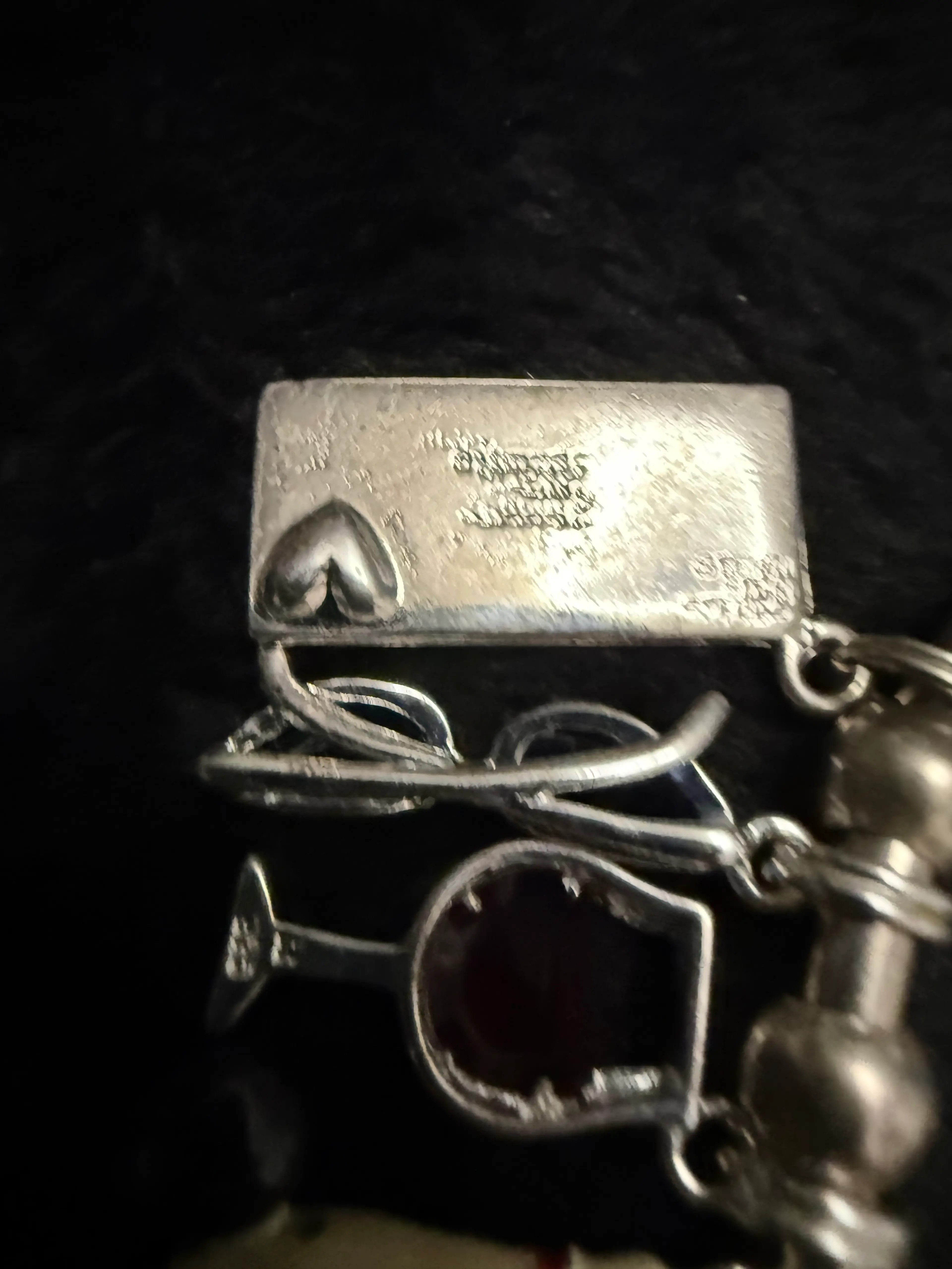 Image 2 of 21