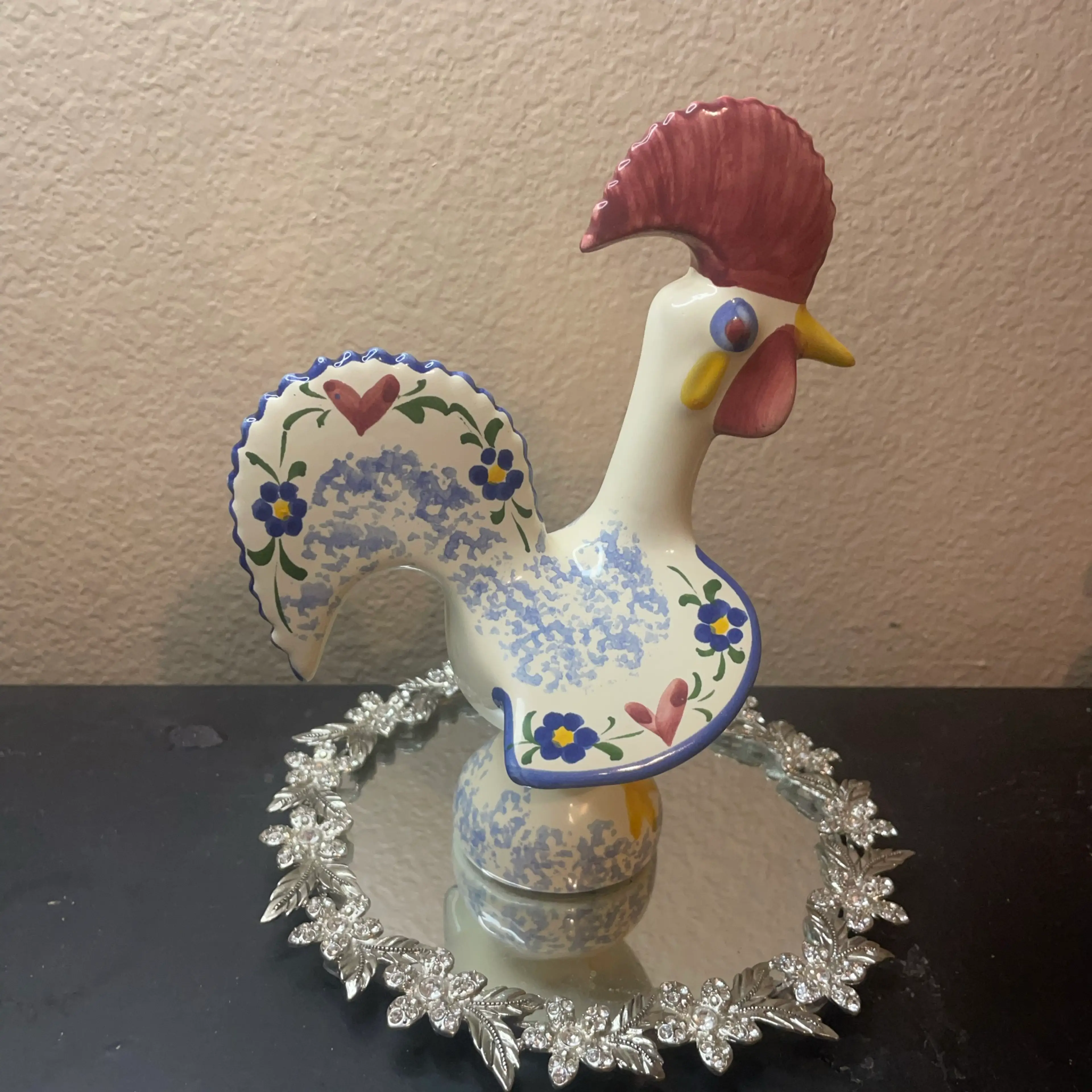 Image 1 of 7
