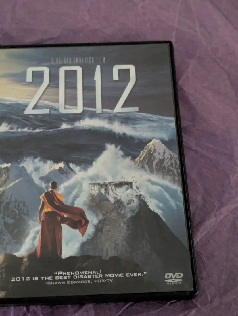 2012 Disaster Movie DVD Thriller John Cusack