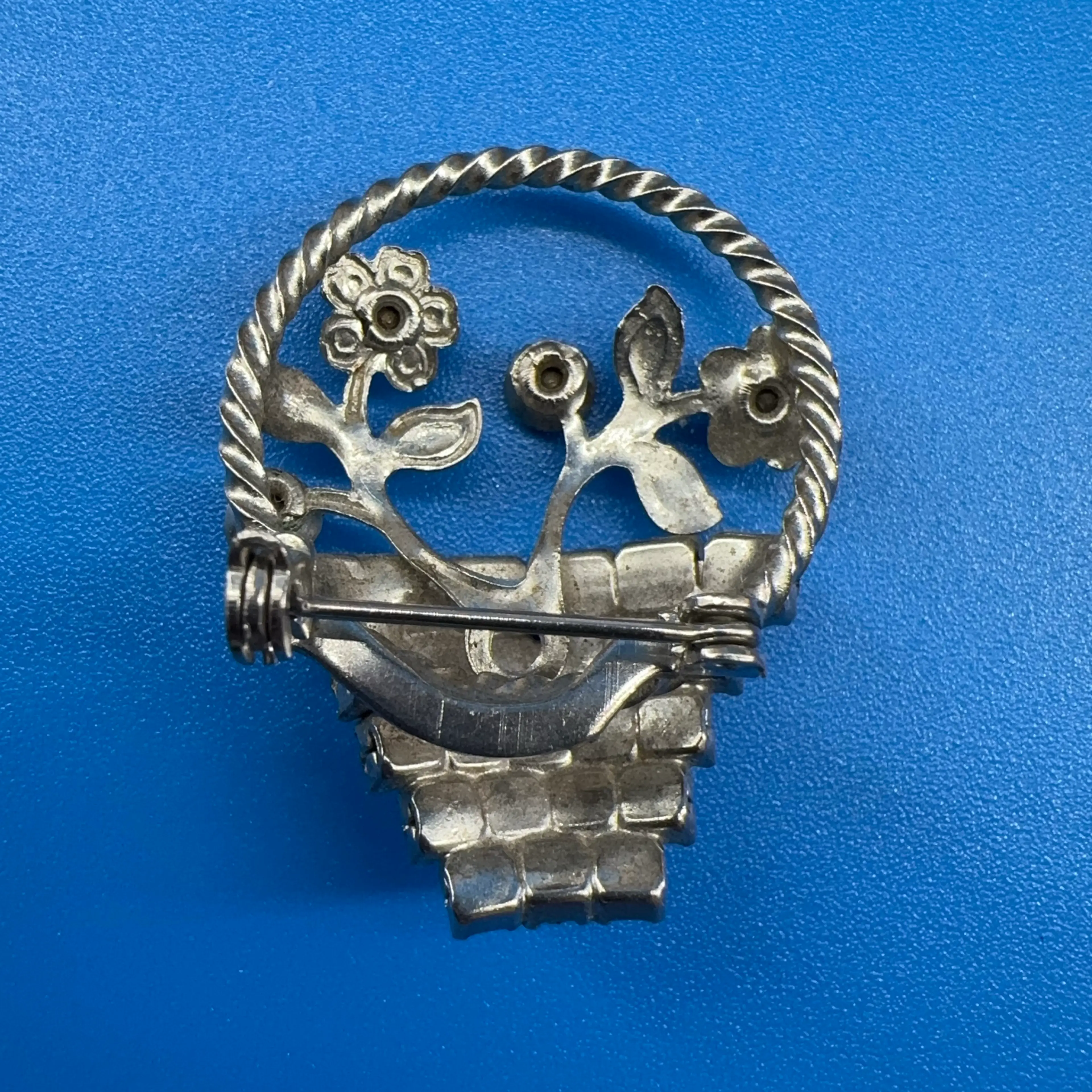 Image 2 of 2