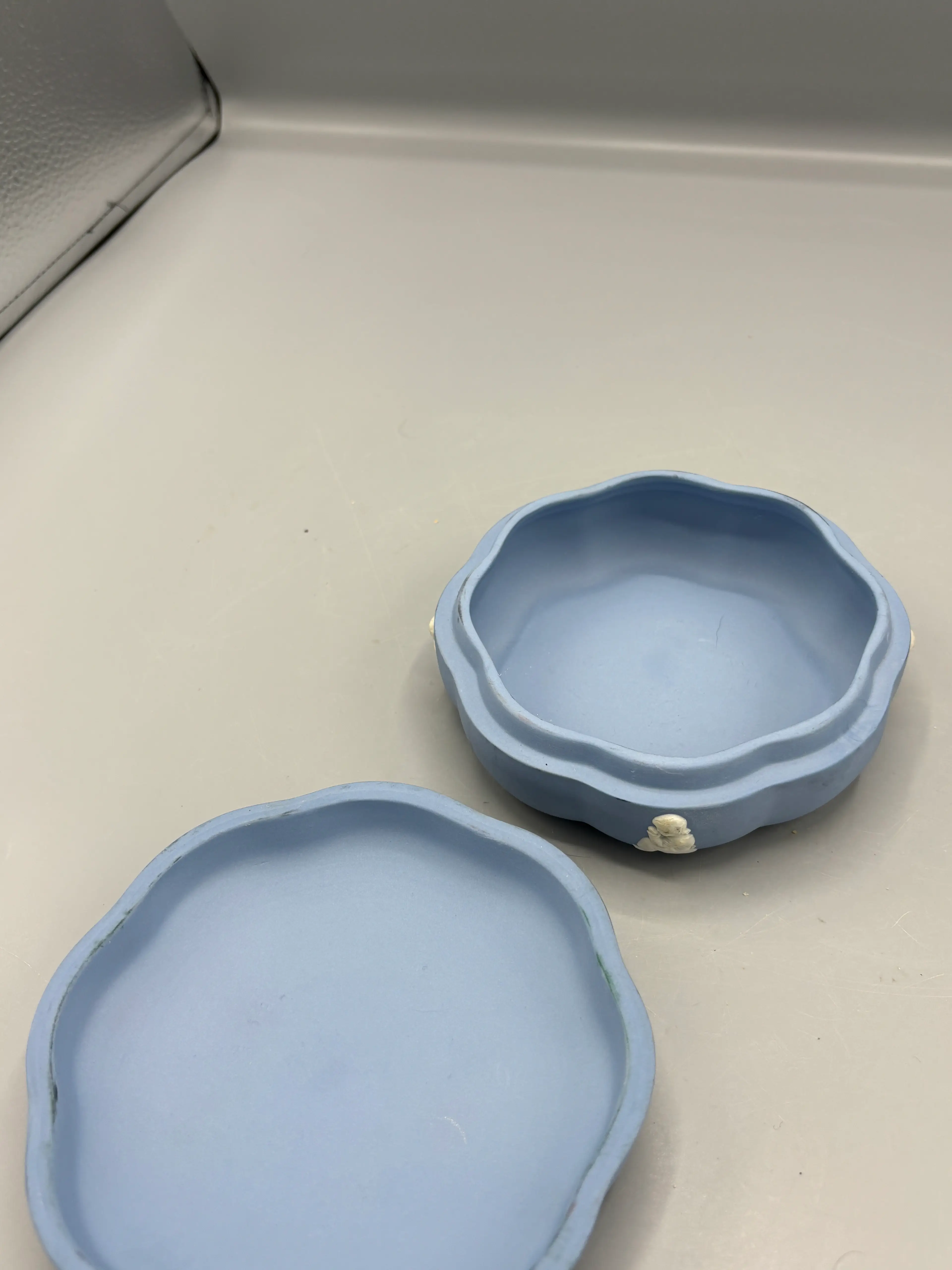 Image 4 of 4