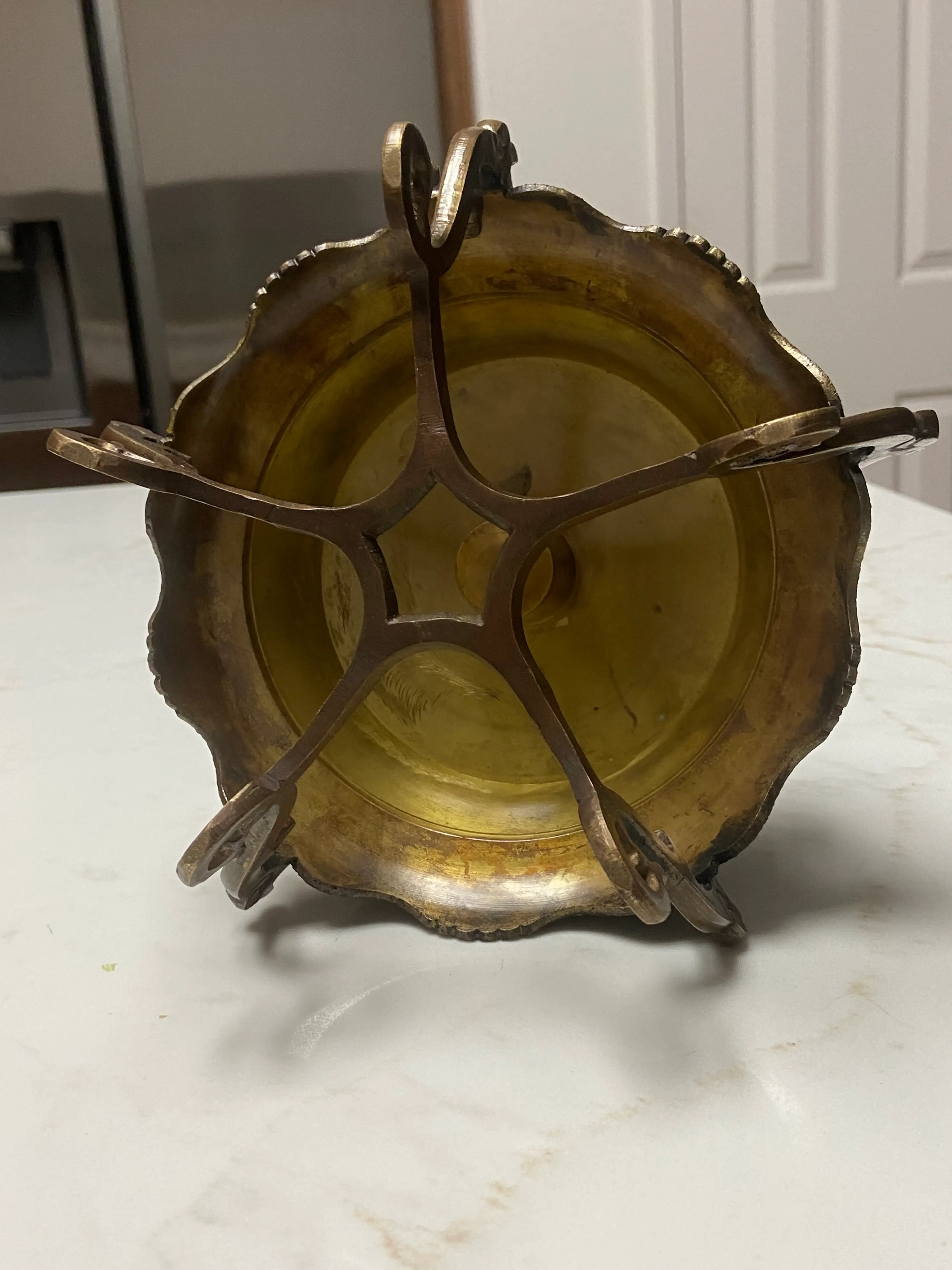 Image 2 of 7