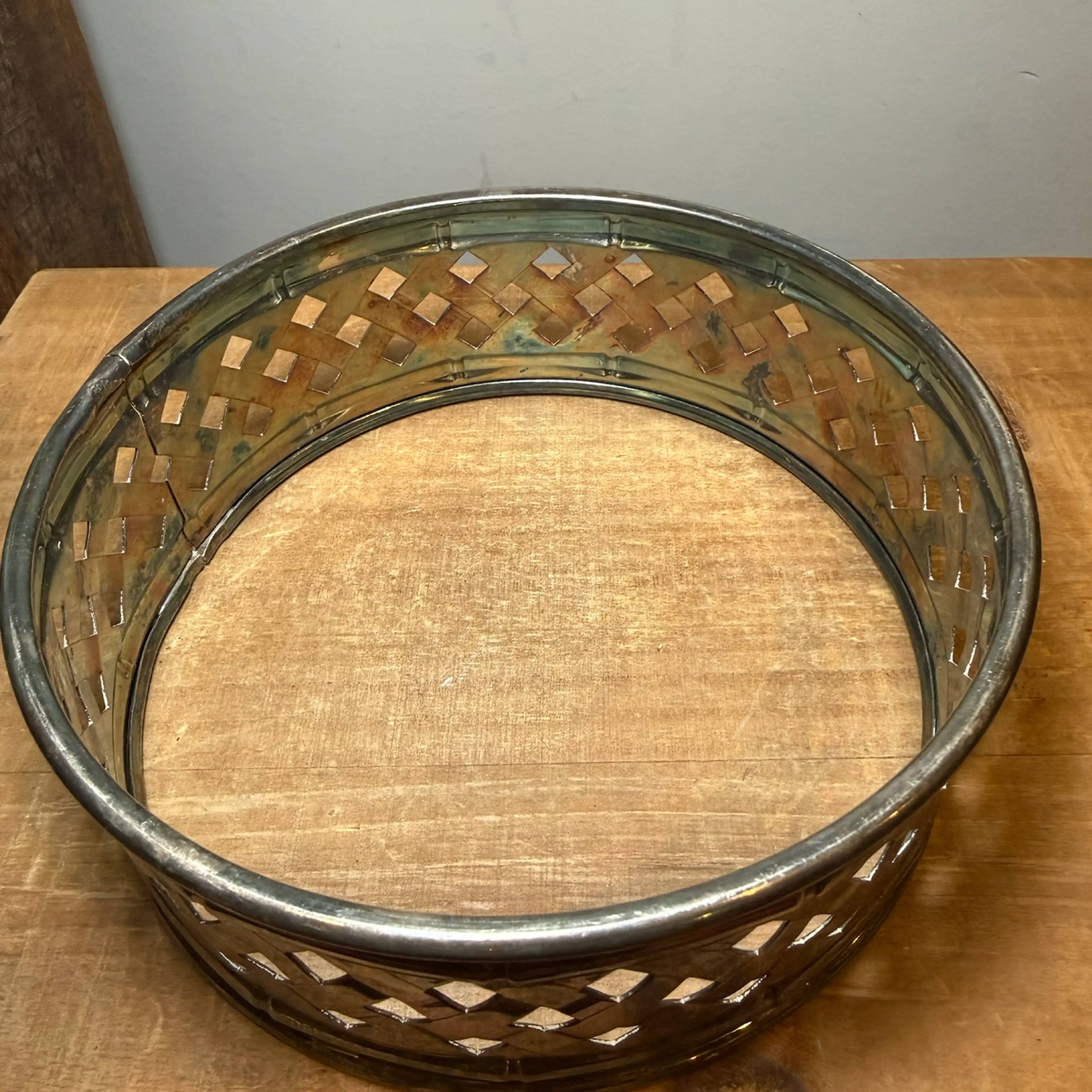 Image 2 of 2