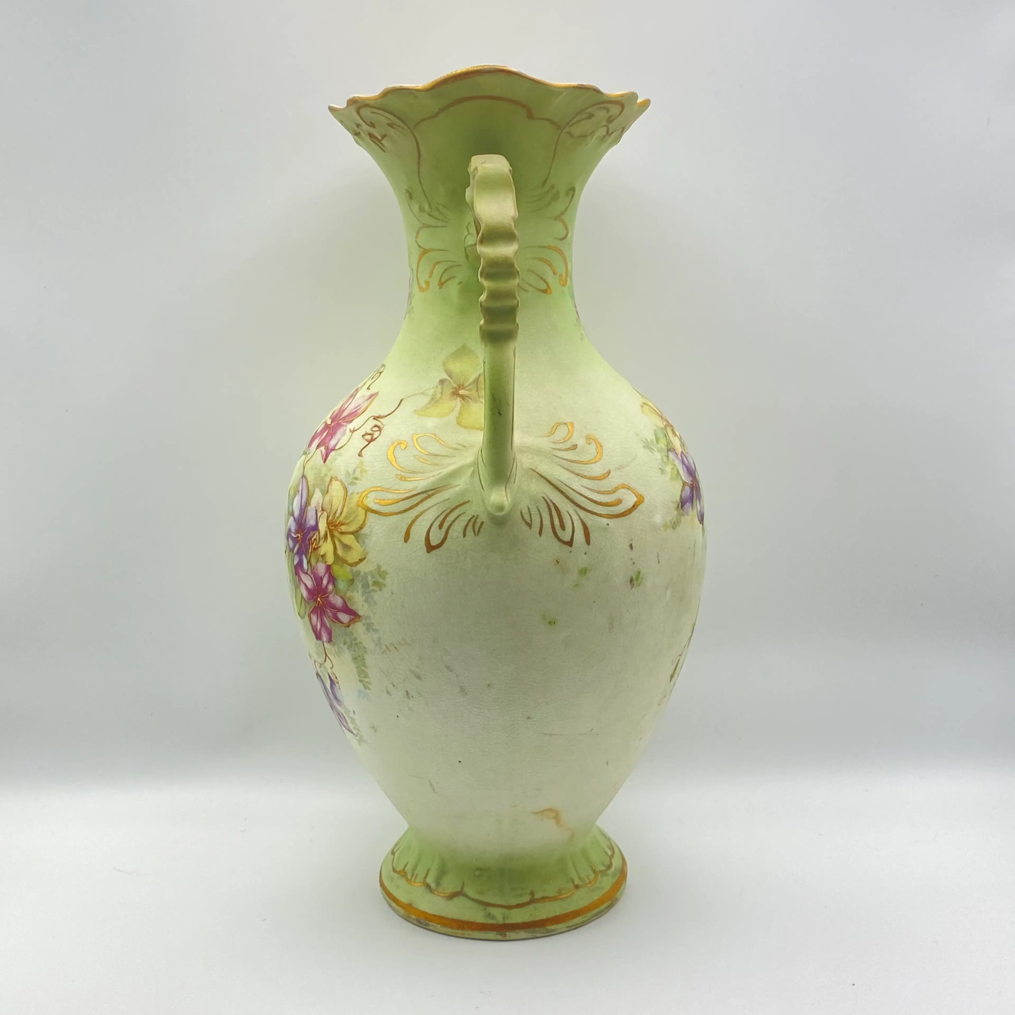 Image 2 of 10
