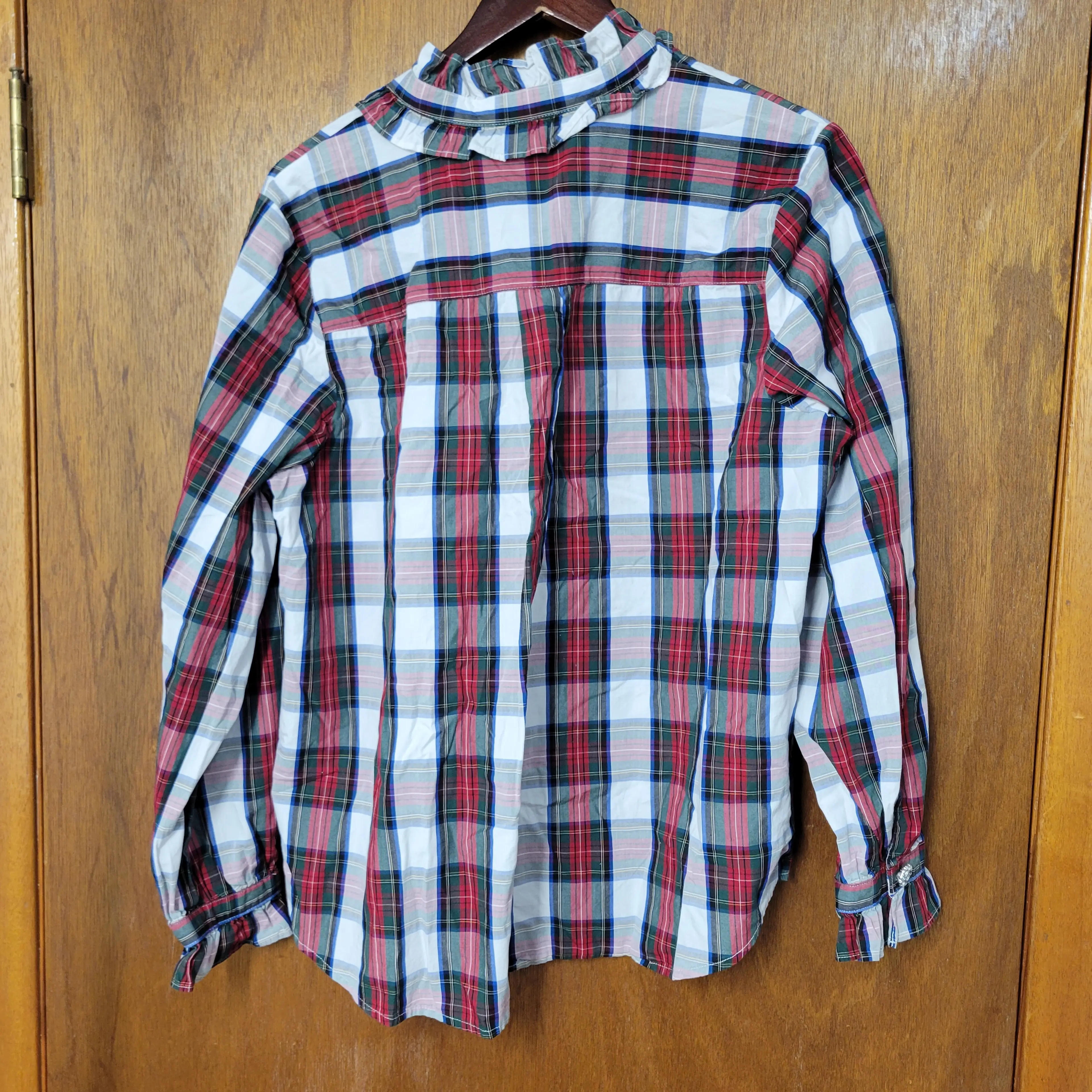 Image 2 of 6