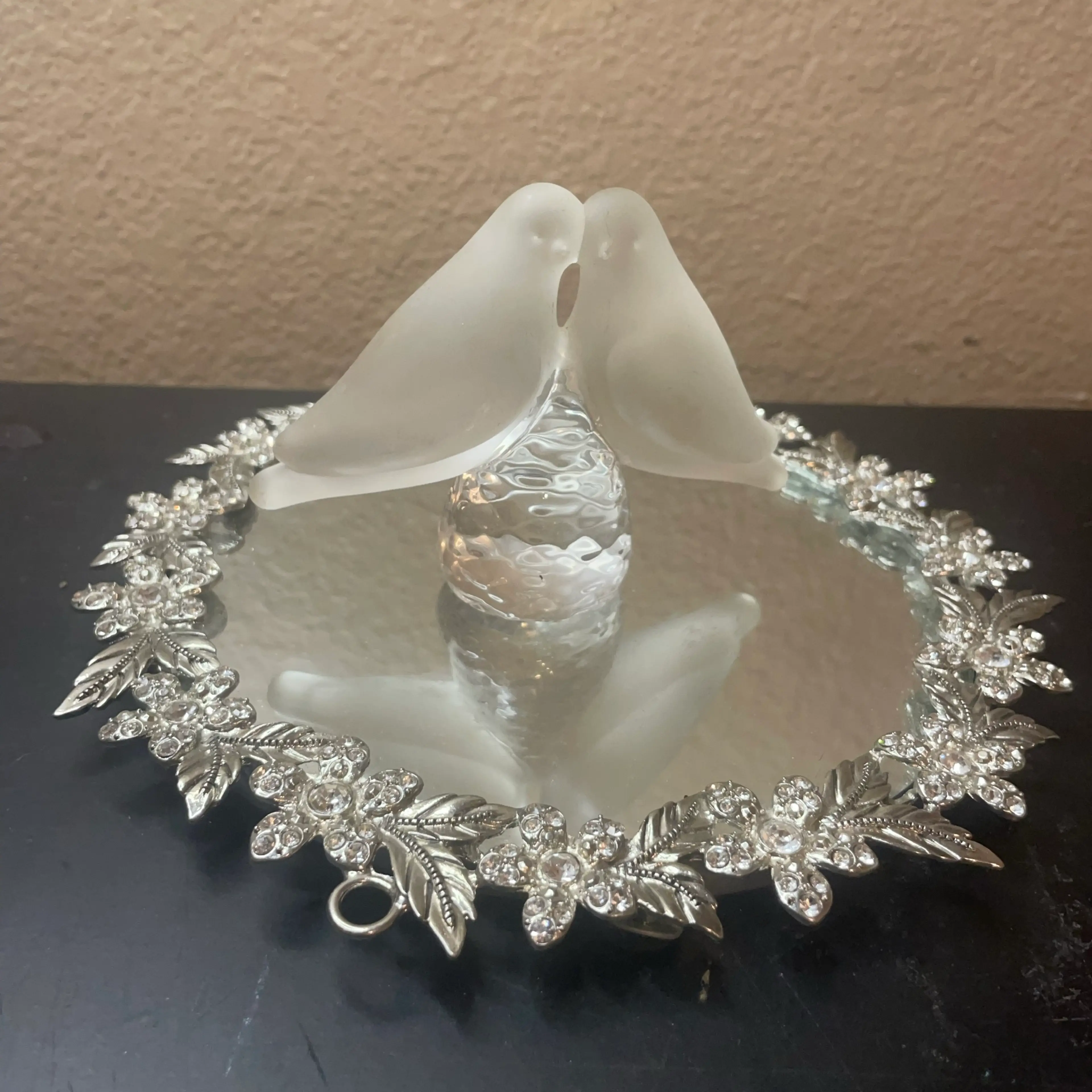 Image 3 of 6