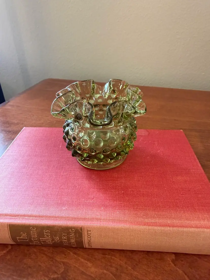 ☀️ 4” W x 3” H Vintage Fenton Rose Bowl
